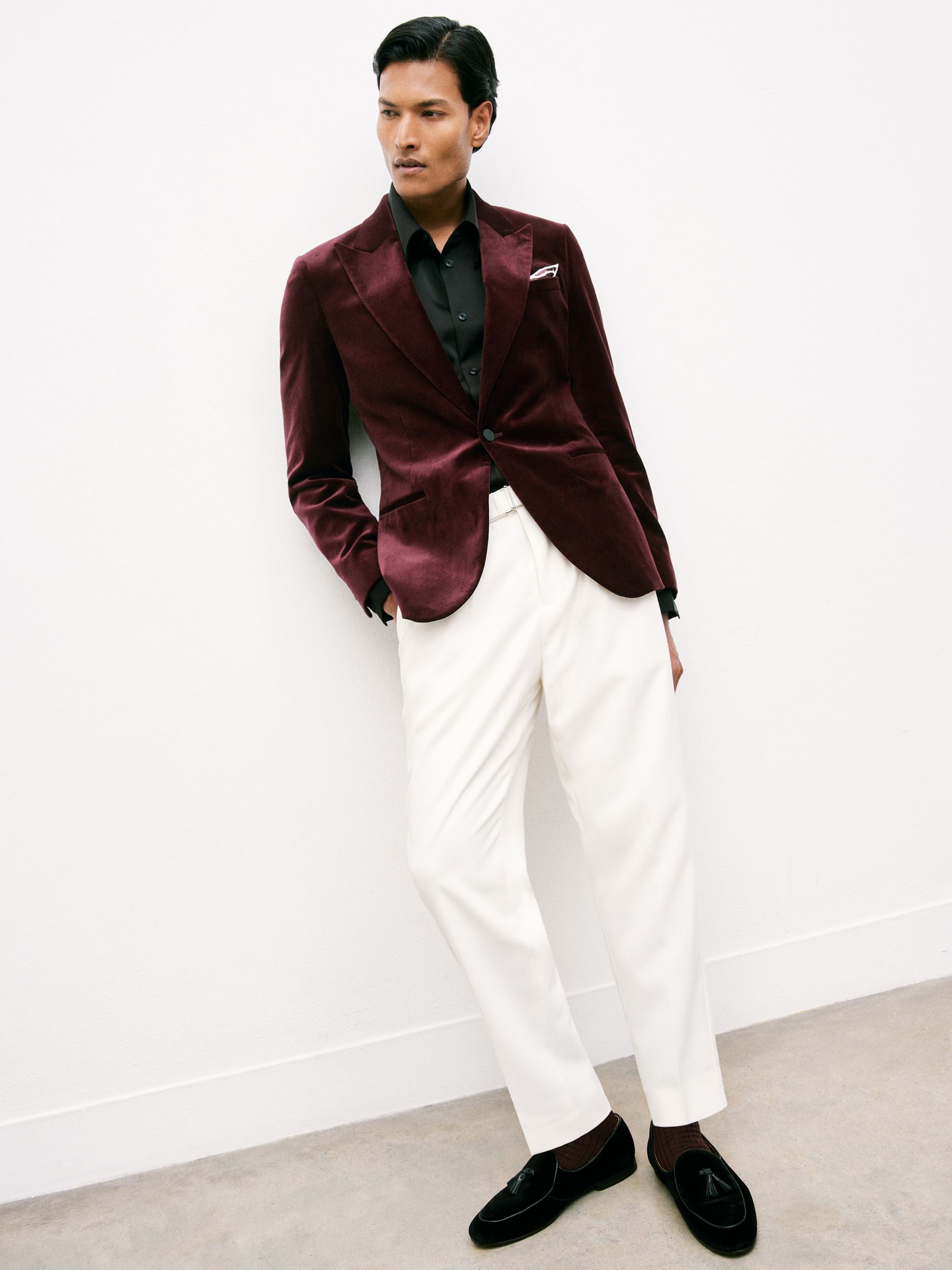 Single-Breasted Velvet Blazer Regular-Fit in Bordeaux