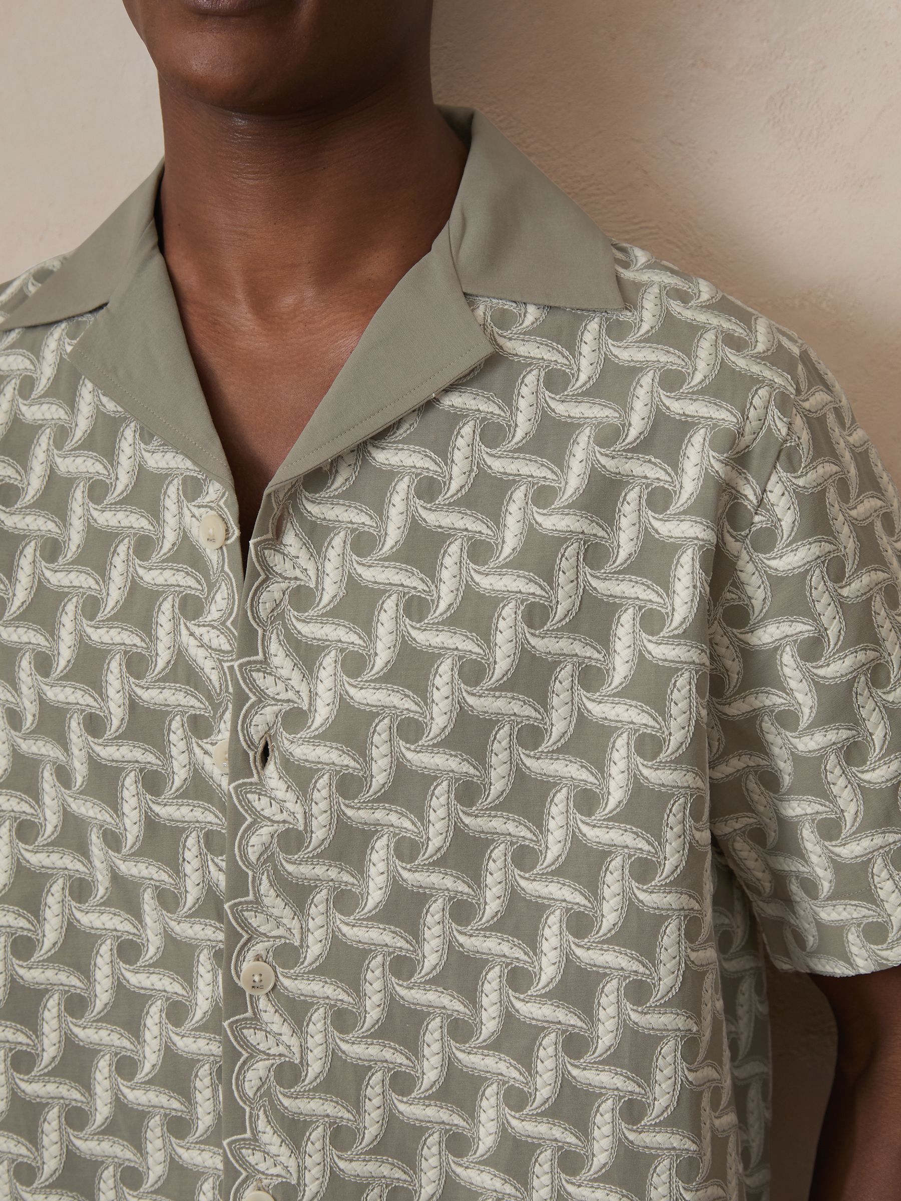 Reiss | Ché Motif-Embroidered Shirt in Sage/White