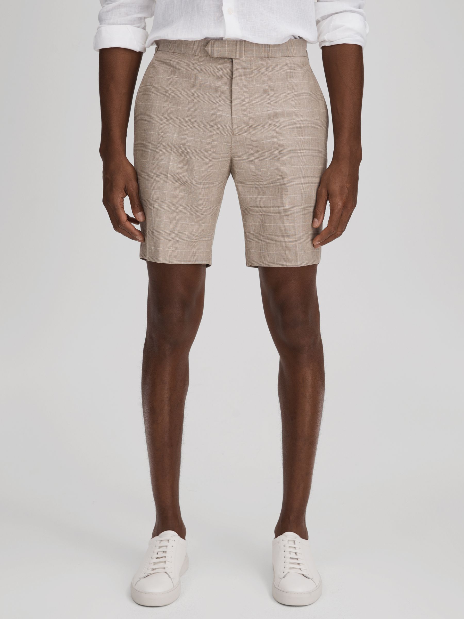 Check Side Adjuster Shorts in Oatmeal
