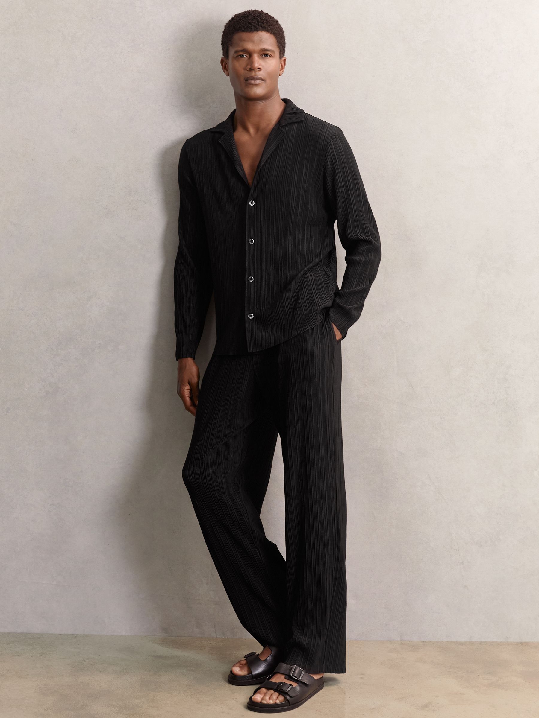 Wide Leg Plisse Trousers in Black