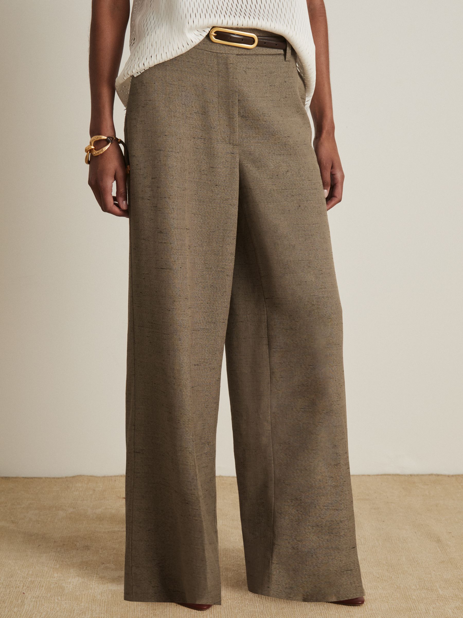 Atelier Wide-Leg Suit Trousers With Linen in Grey