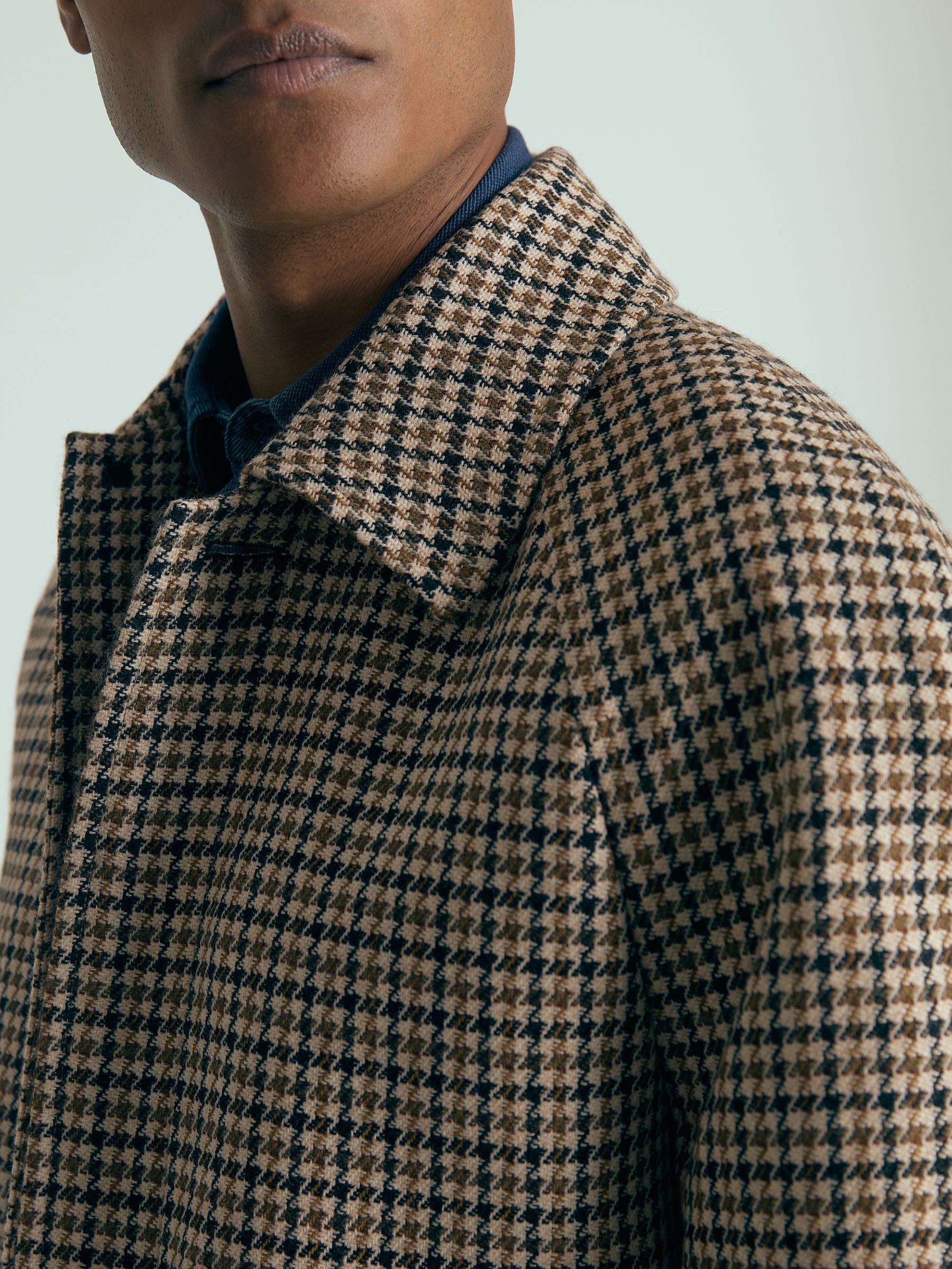 Atelier Wool Houndstooth-Check Raglan Overcoat in Brown
