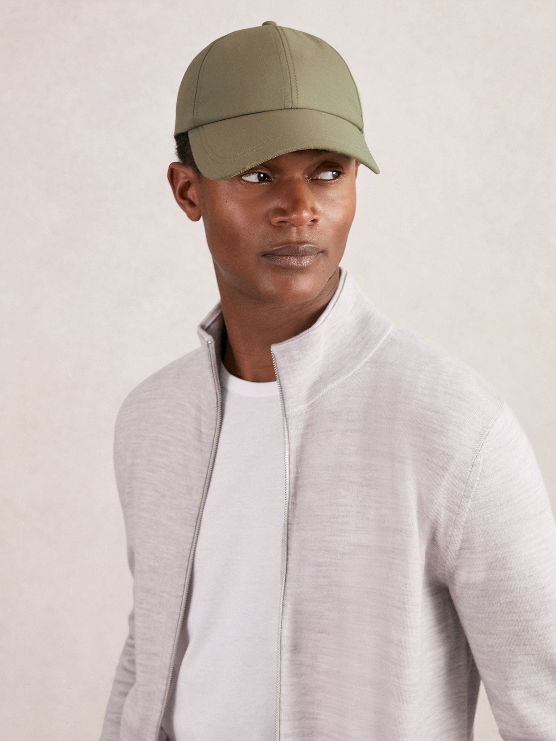 Embroidered-Logo Tech Baseball Cap in Sage Green