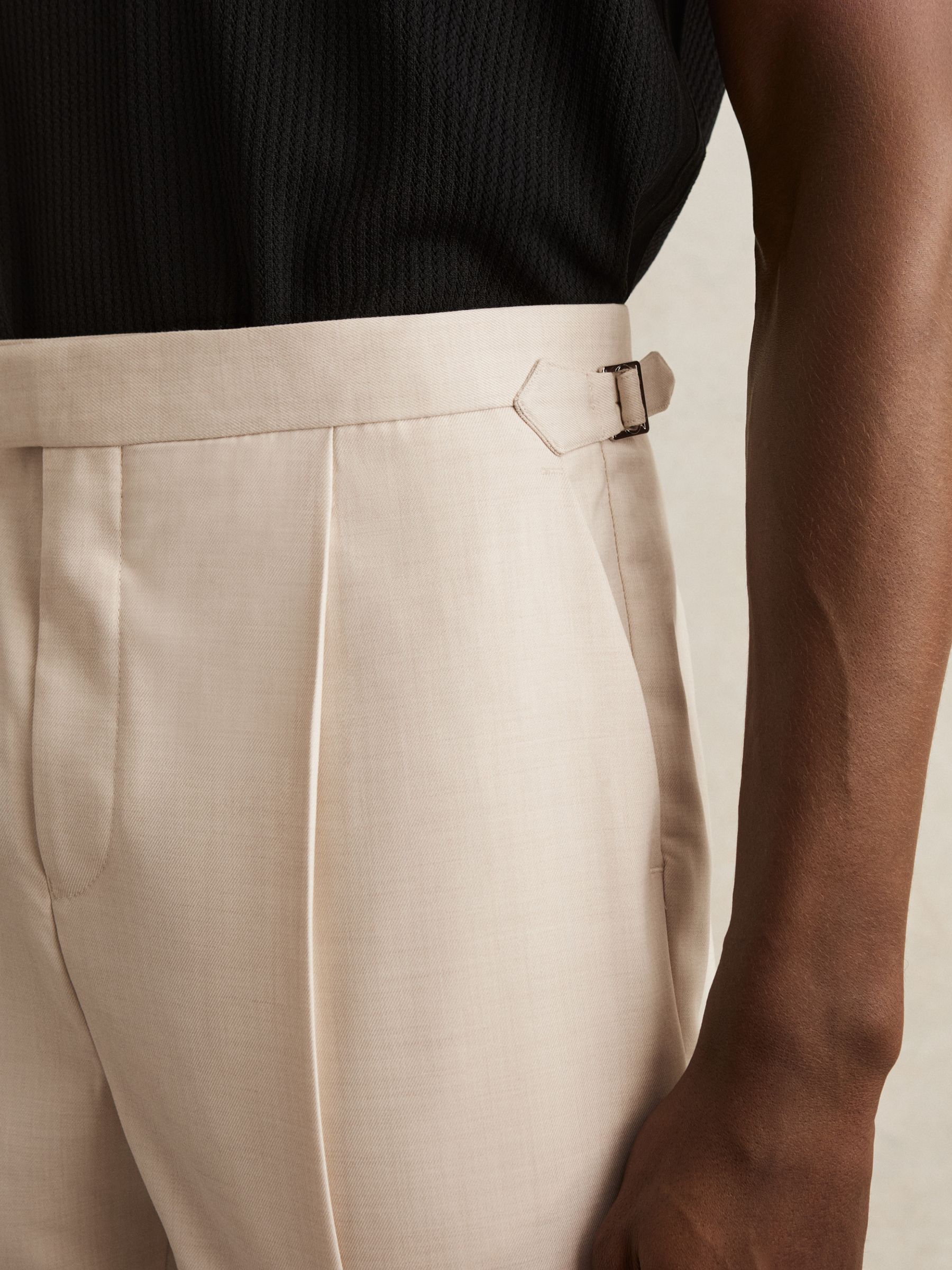Tapered Turn-Up Trousers in Ecru
