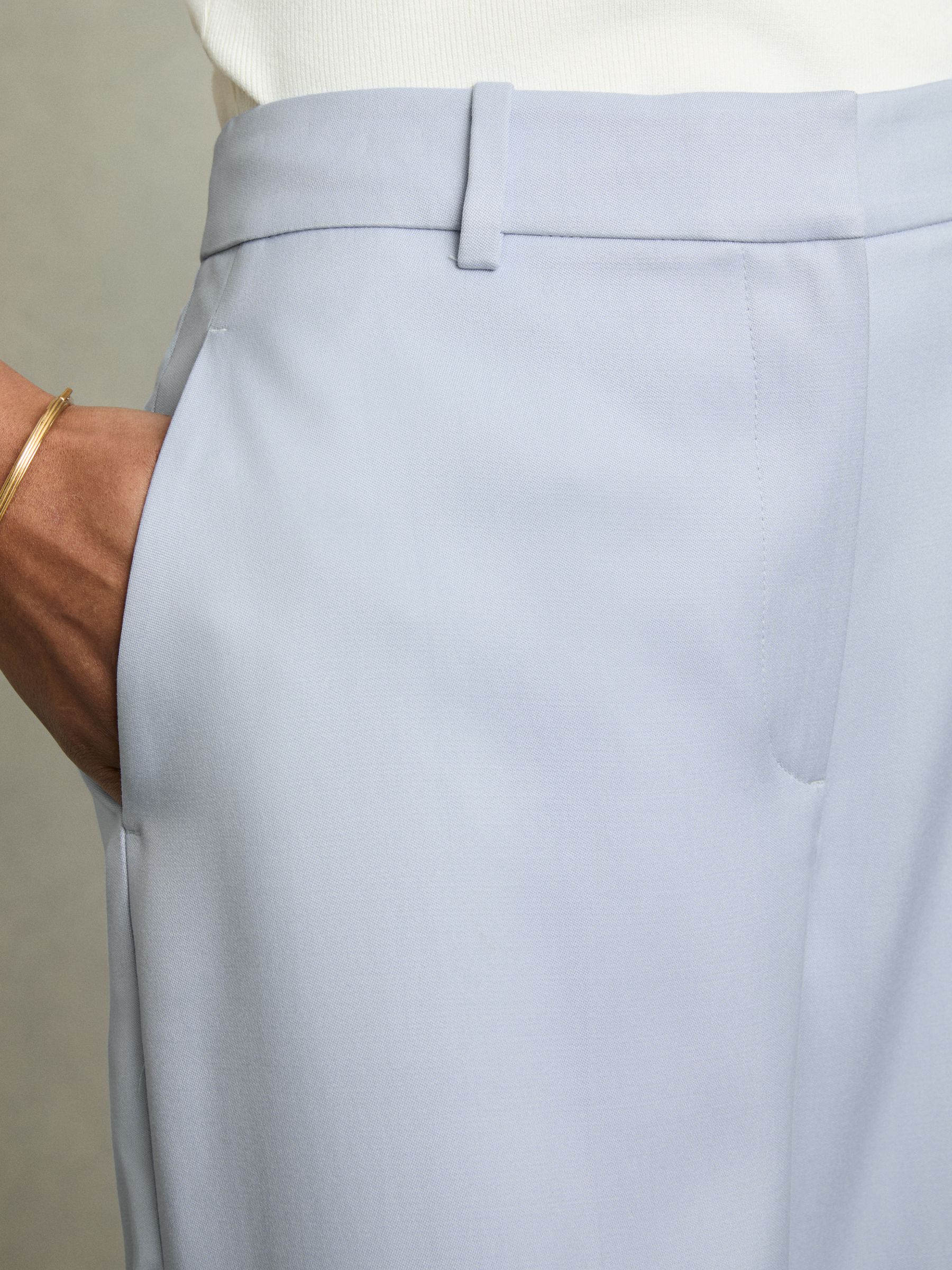 Wide-Leg Tailored Trousers in Blue