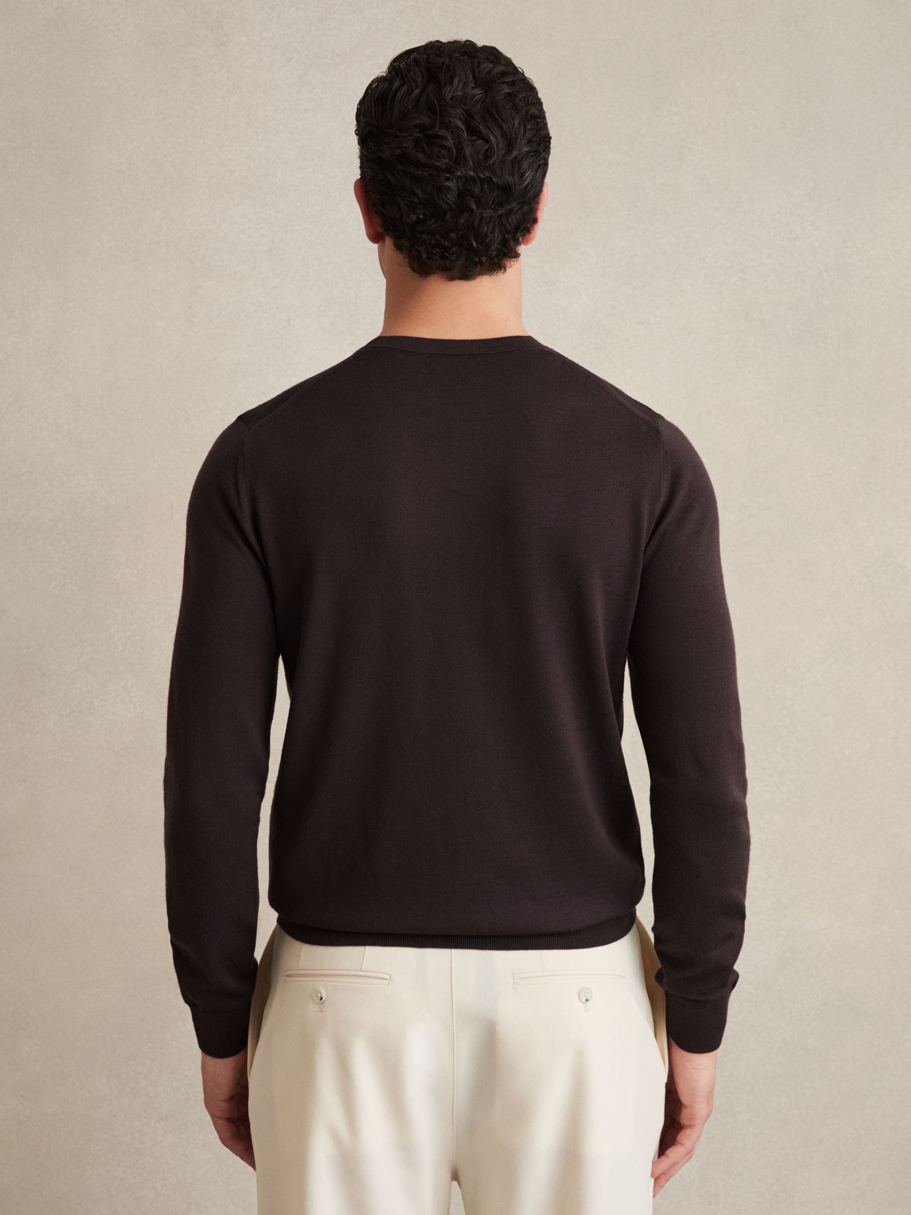 Merino Wool Crew Neck Jumper in Dark Bordeaux