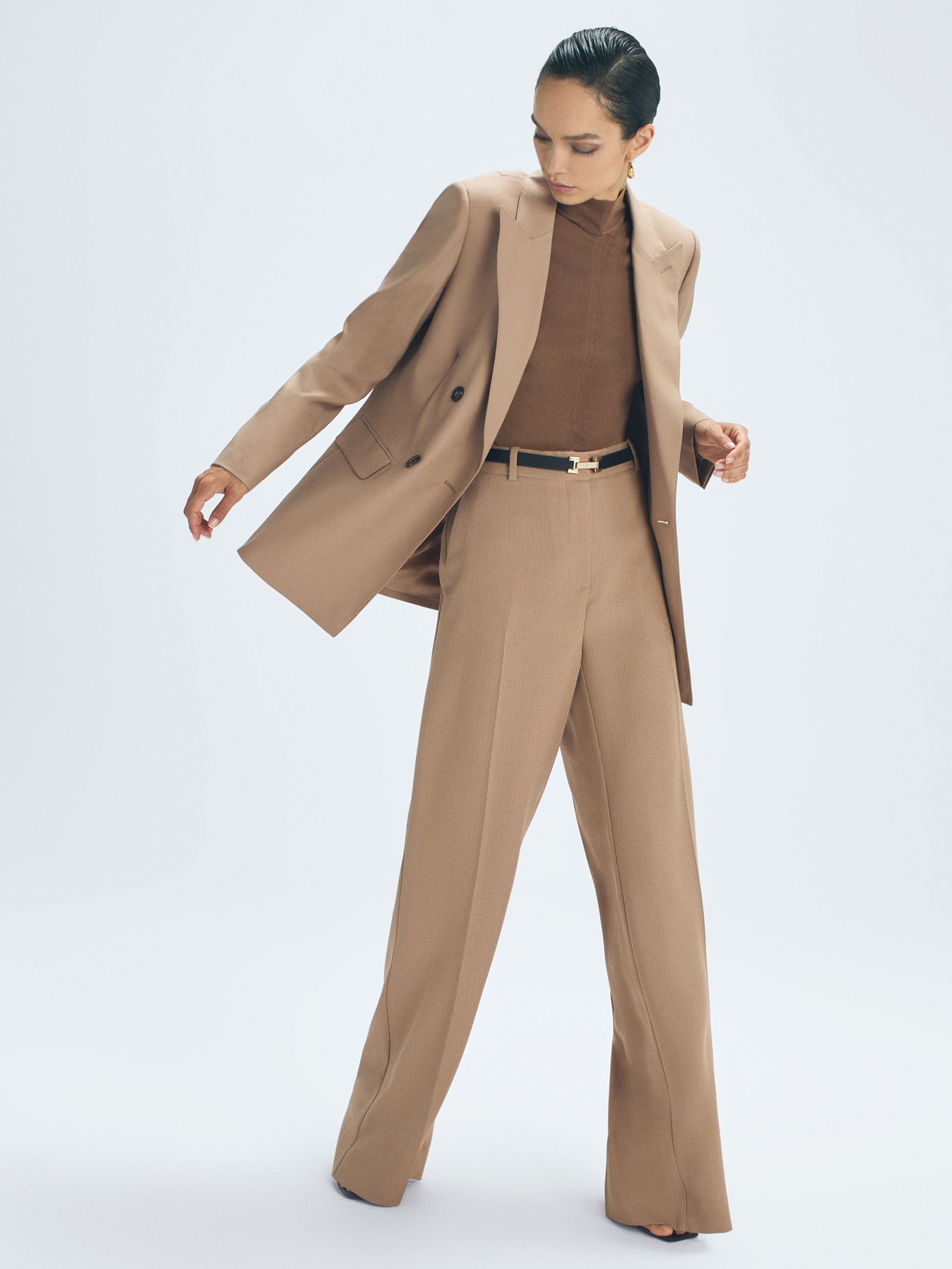 Atelier Wool Double Breasted Blazer in Camel