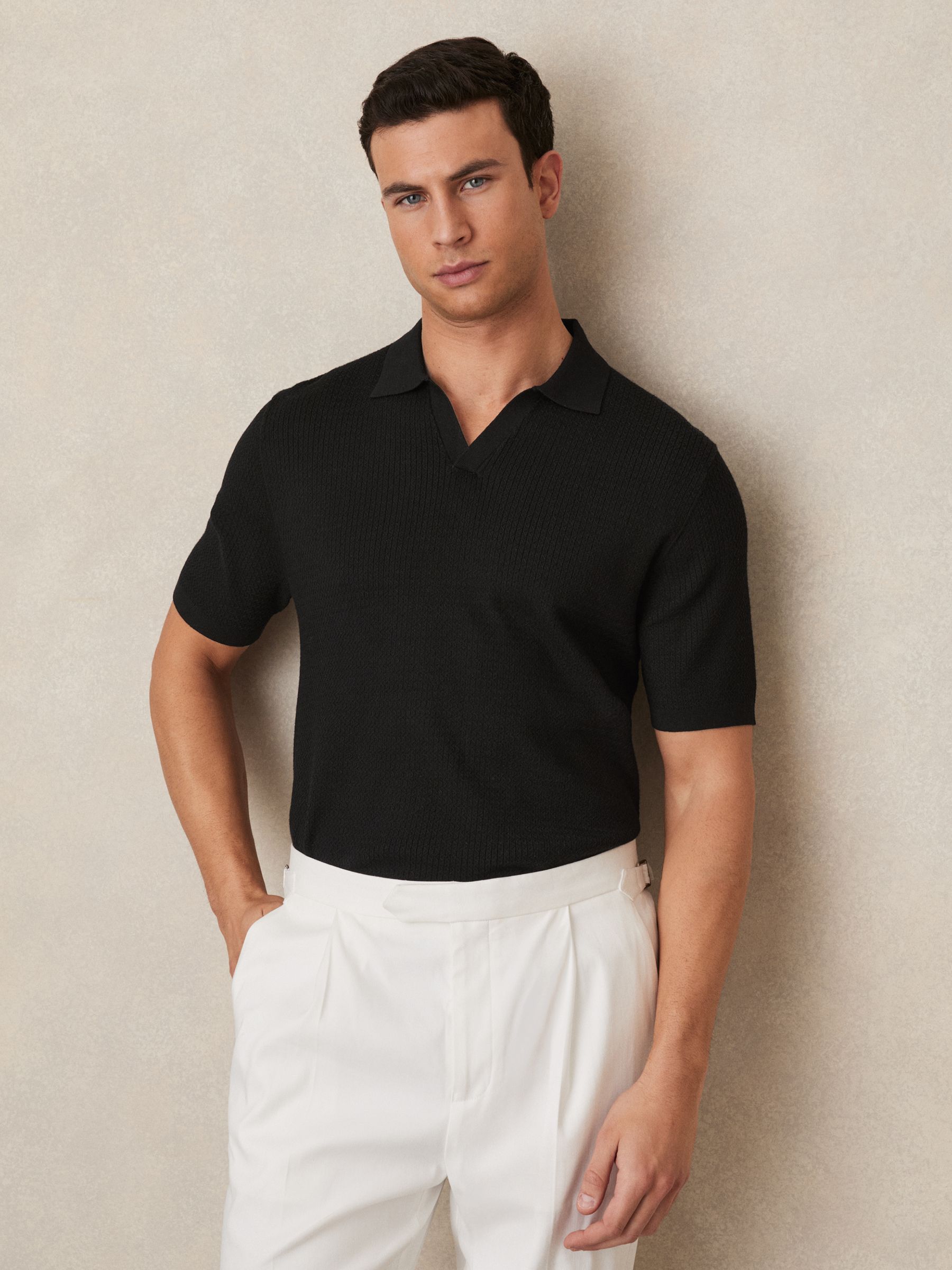 Open-Collar Knit Polo Shirt in Black