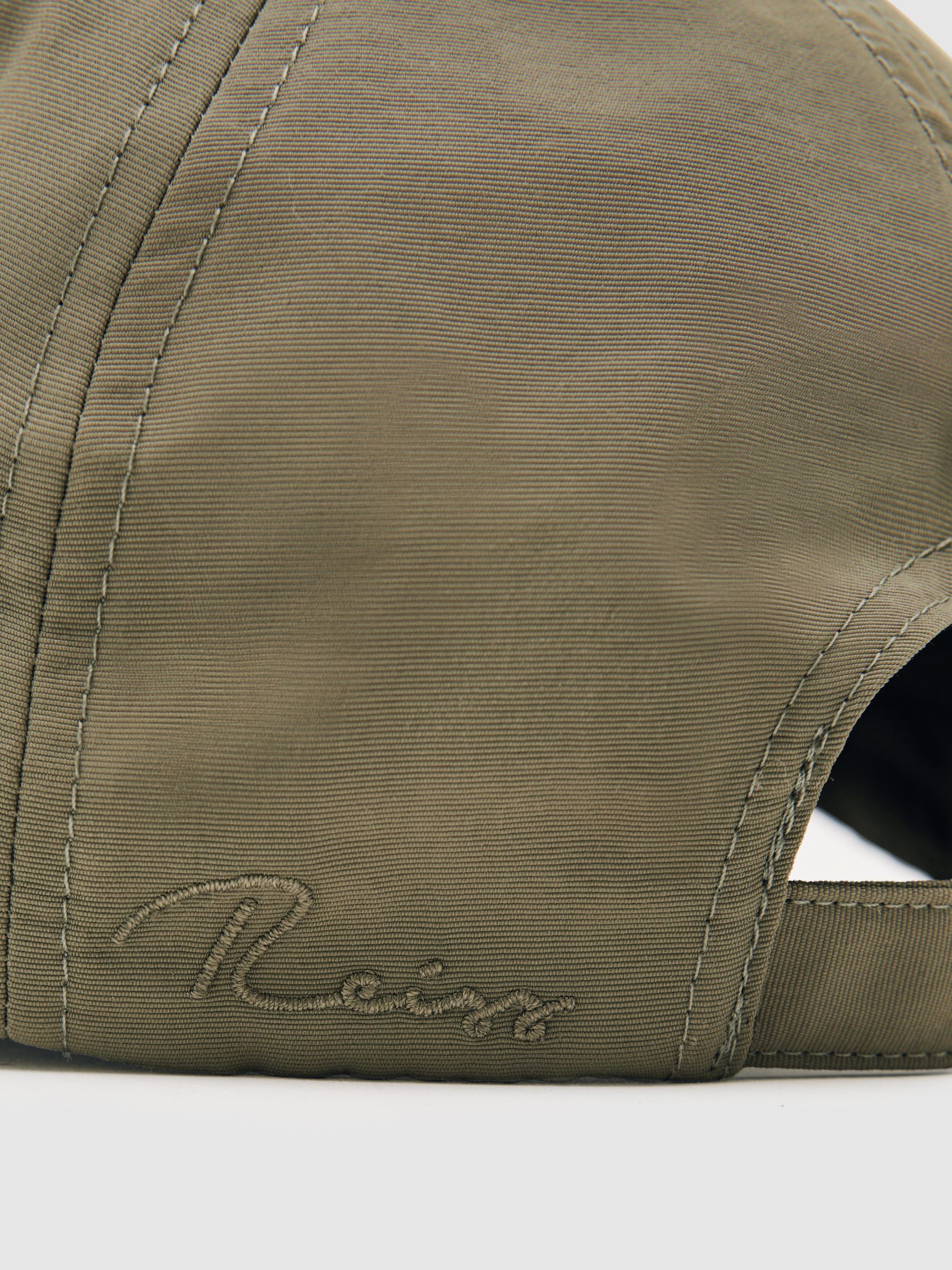 Embroidered-Logo Tech Baseball Cap in Sage Green