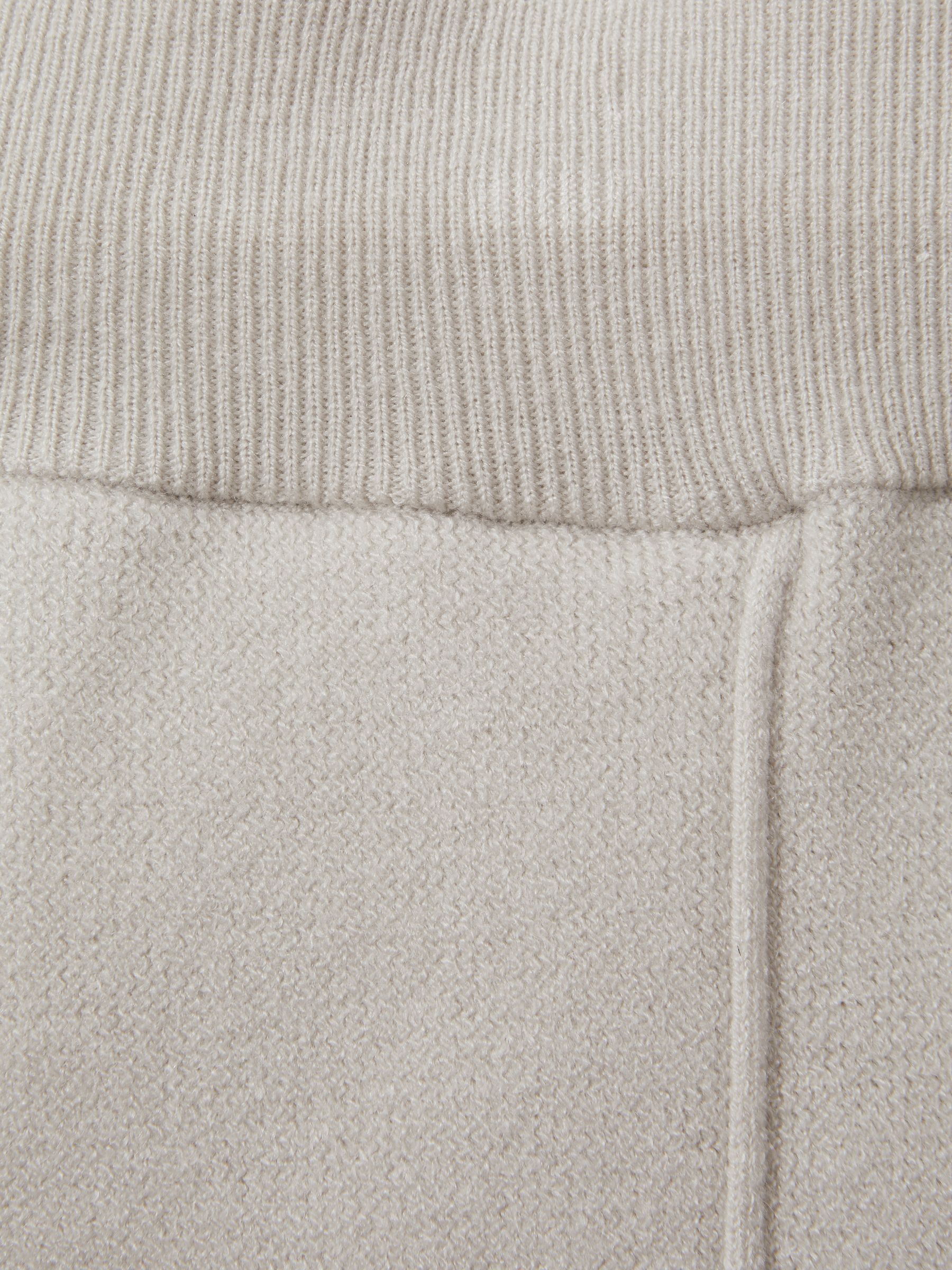 Paige Drawstring Sweat Shorts in Light Grey