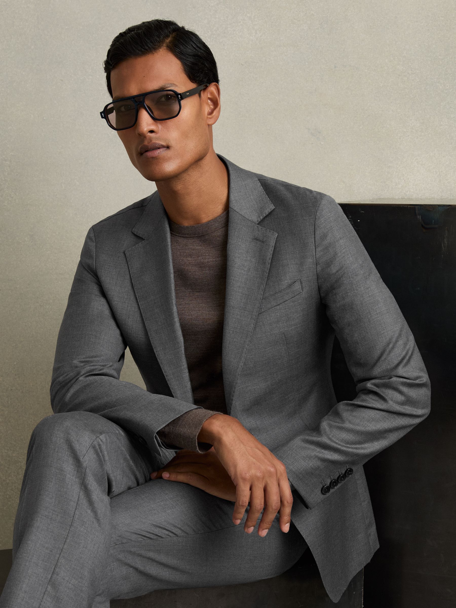 Slim-Fit Single Breasted Wool Suit Jacket in Grey