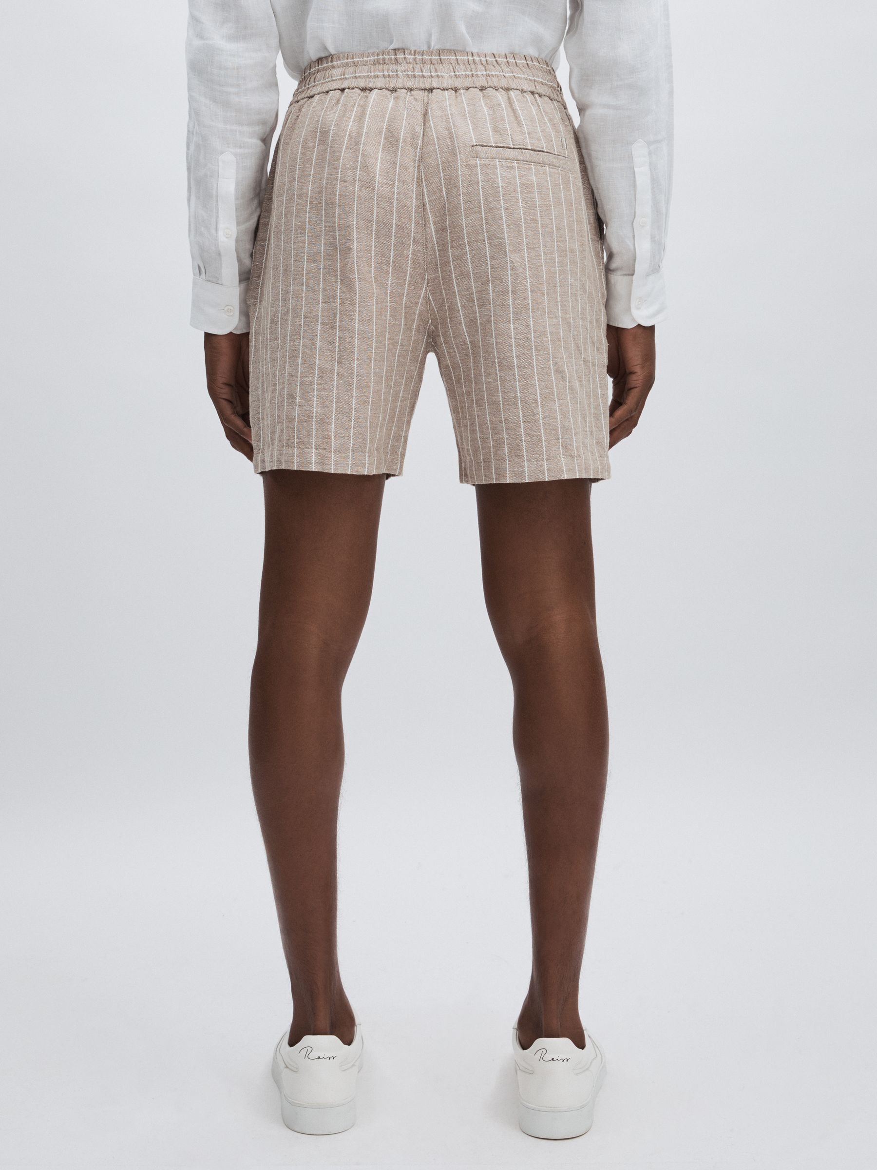 Linen-Cotton Shorts in Ivory/Neutral Stripe