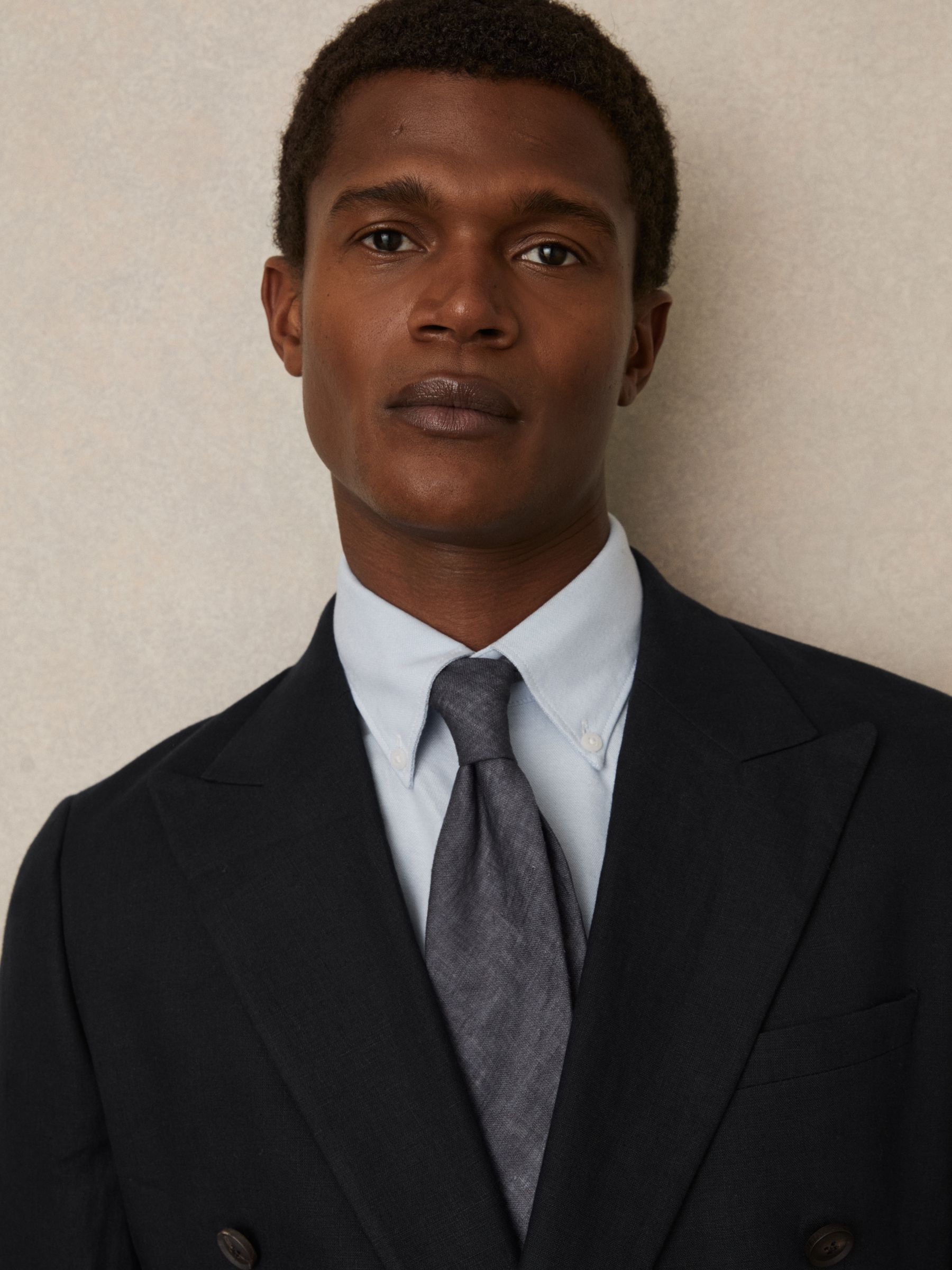 Linen Textured Tie in Navy