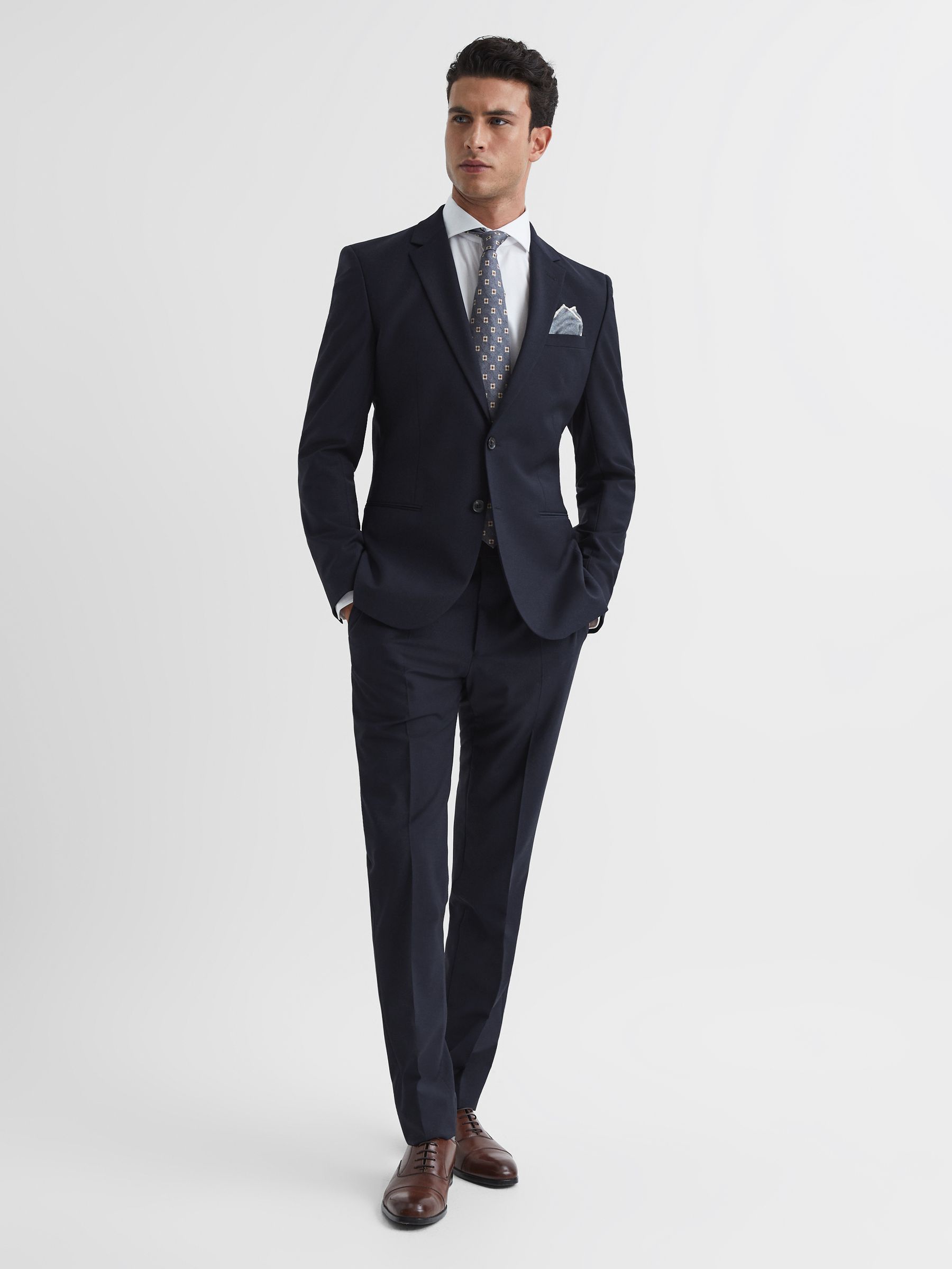 Slim Fit Single Breasted Wool Blazer in Navy