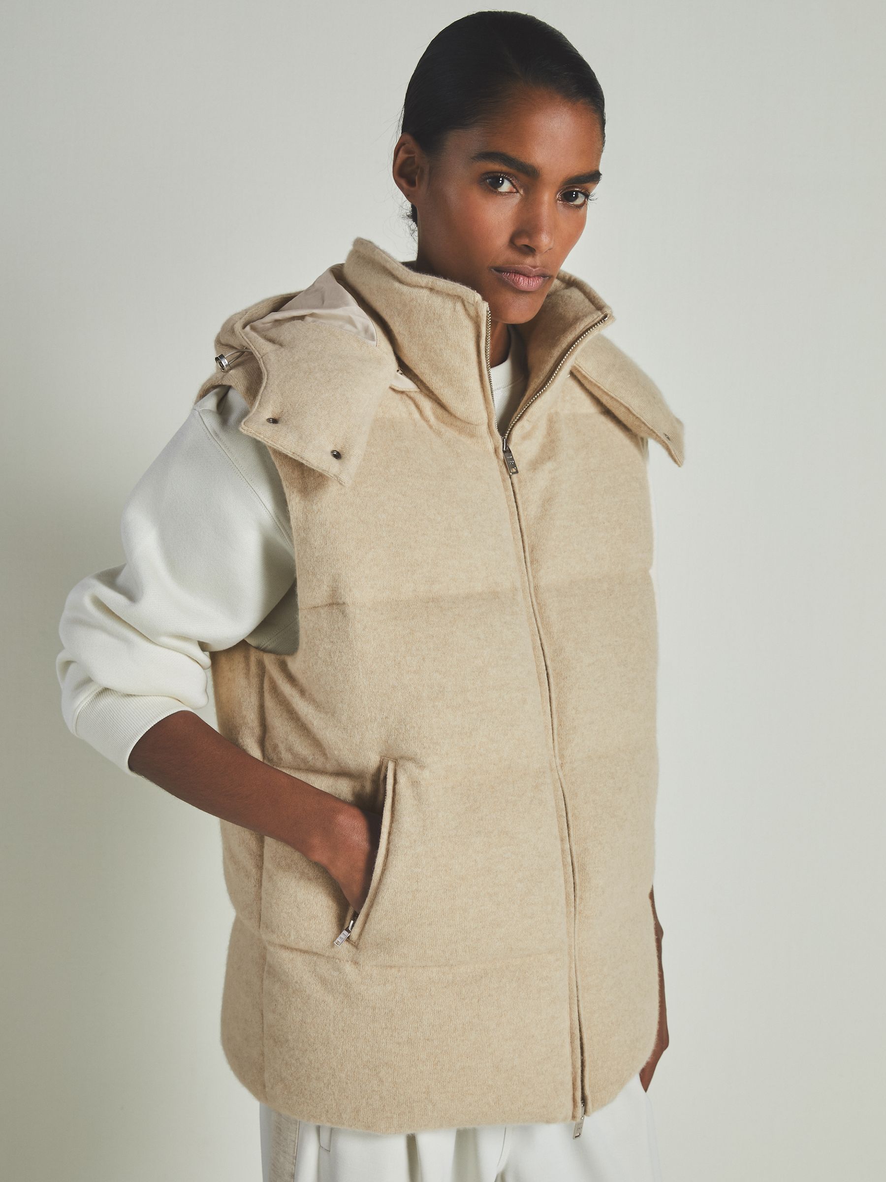 Reiss | Les 100 Ciels Brushed-Cashmere Down Gilet in Stone