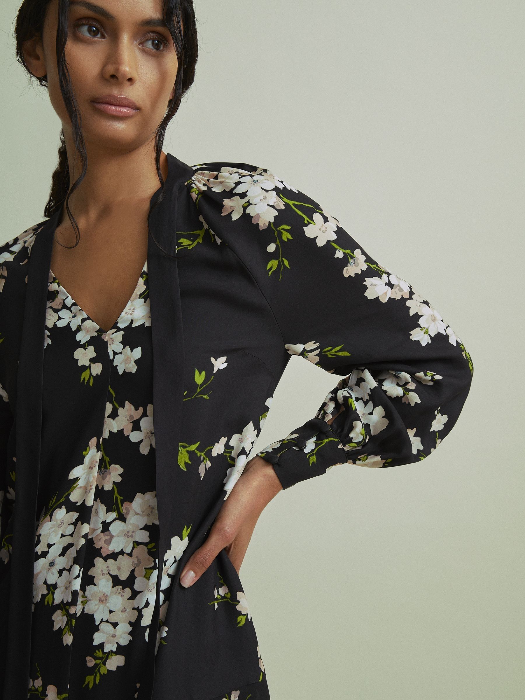 Florere Dropped Waist Mini Dress in Black