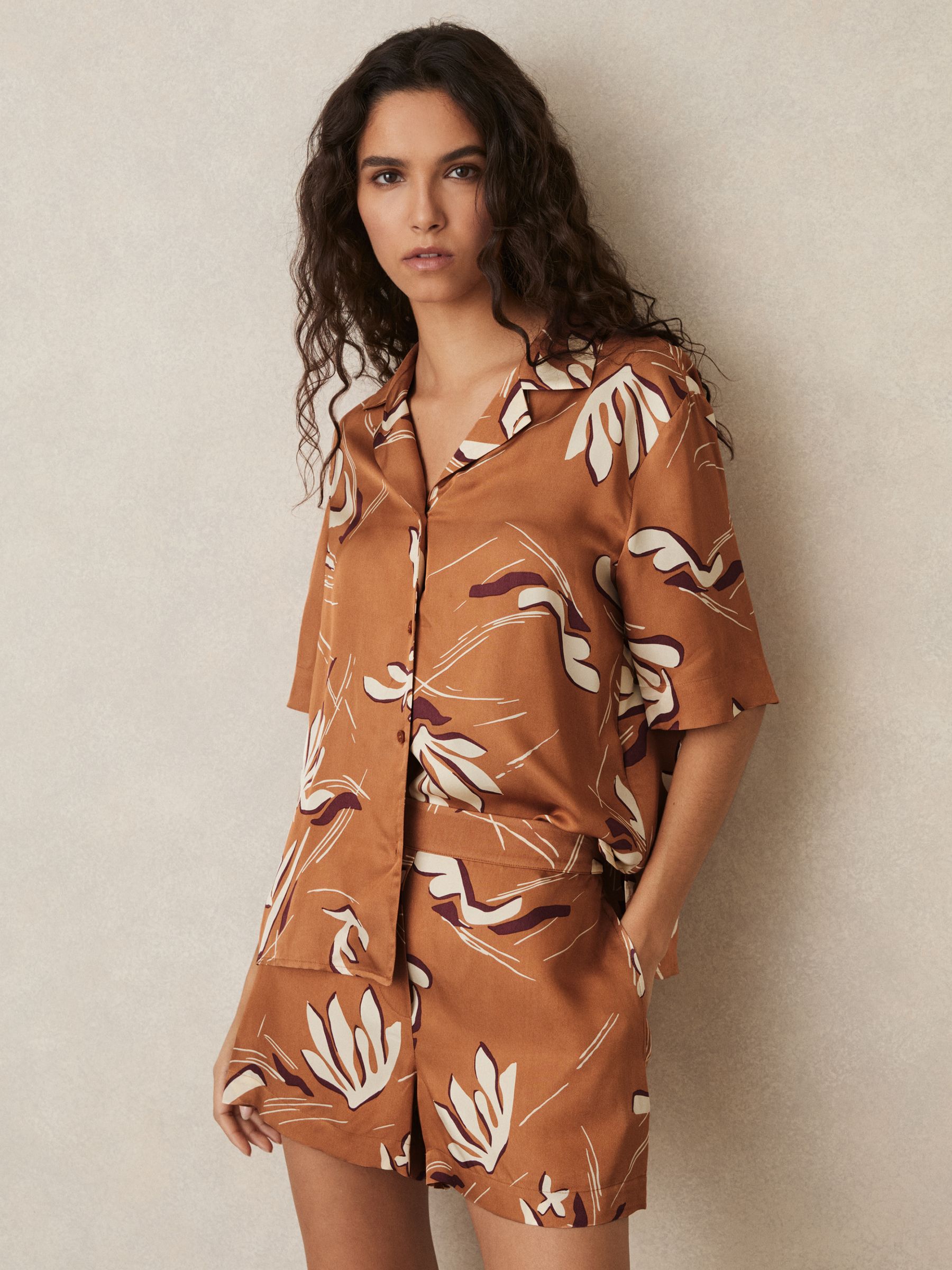 Printed Twill Shorts in Orange