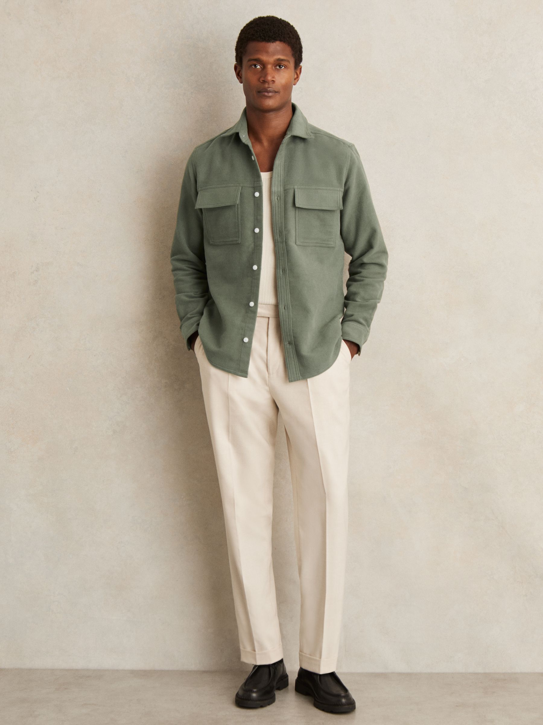 Moleskin-Cotton Twin-Pocket Overshirt in Green
