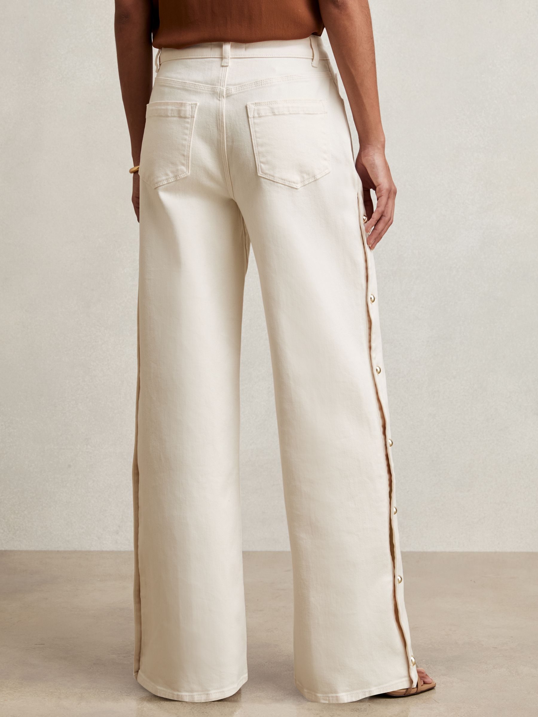 Petite Side Button Wide Leg Jeans in Cream