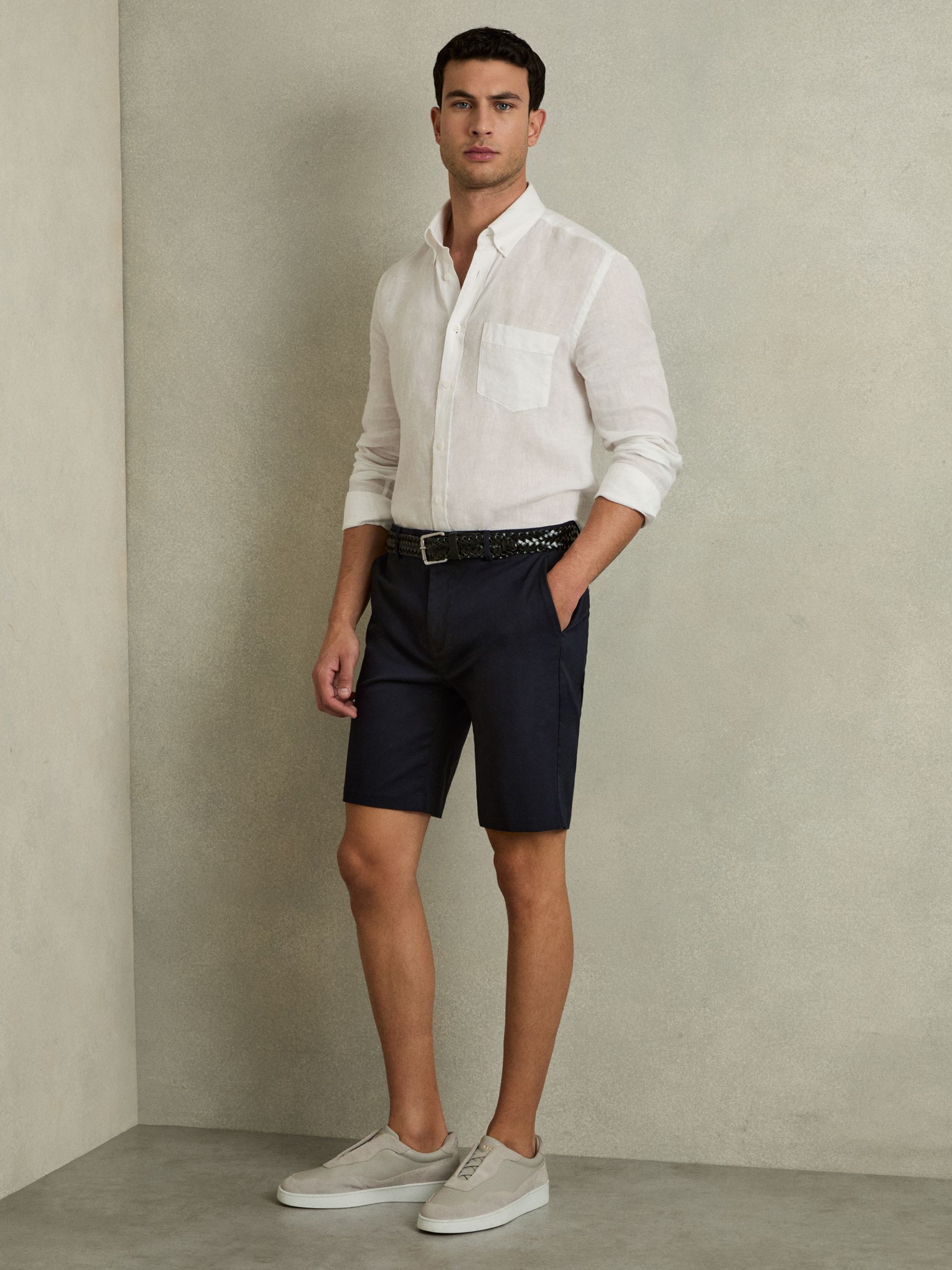 Cotton Chino Shorts with Stretch in Navy