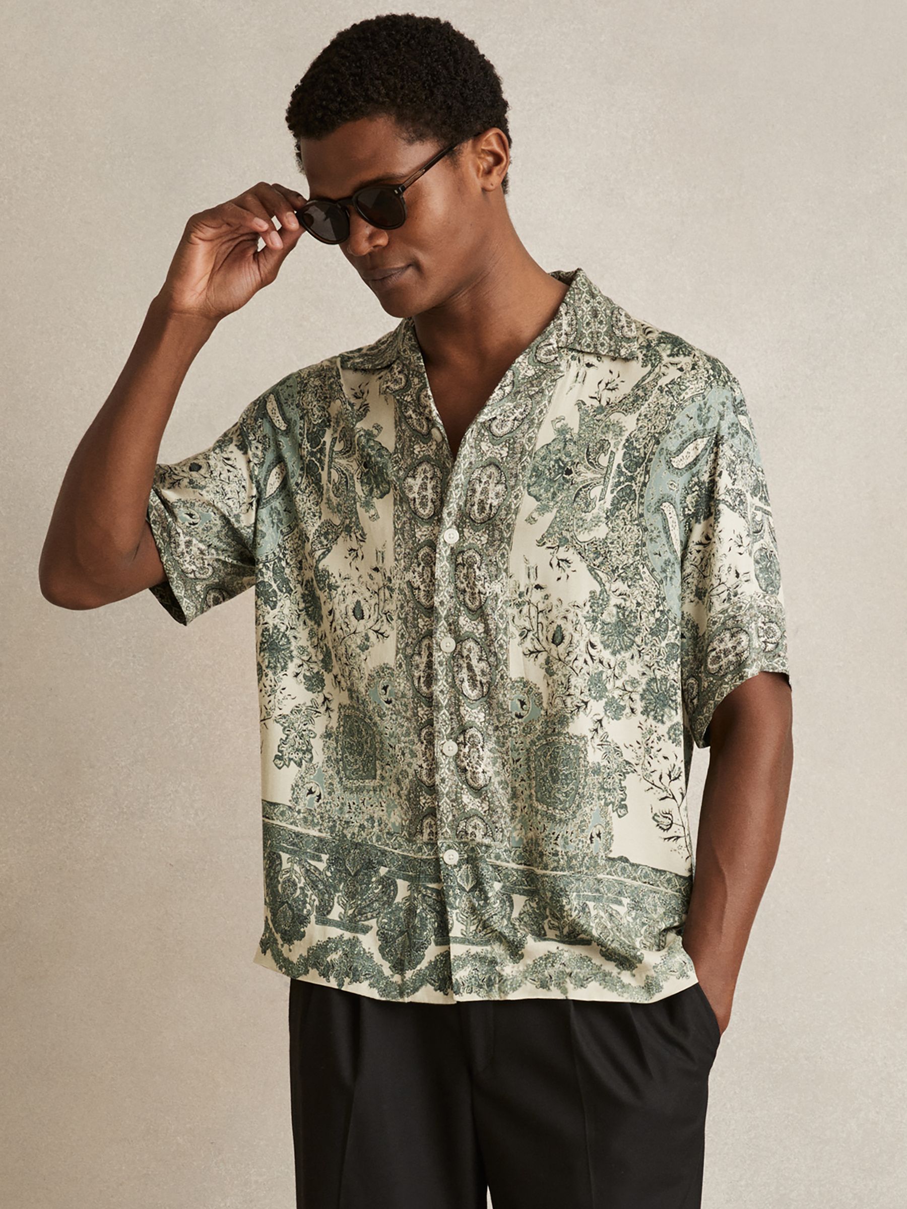 Paisley-Print Cuban-Collar Shirt in Green