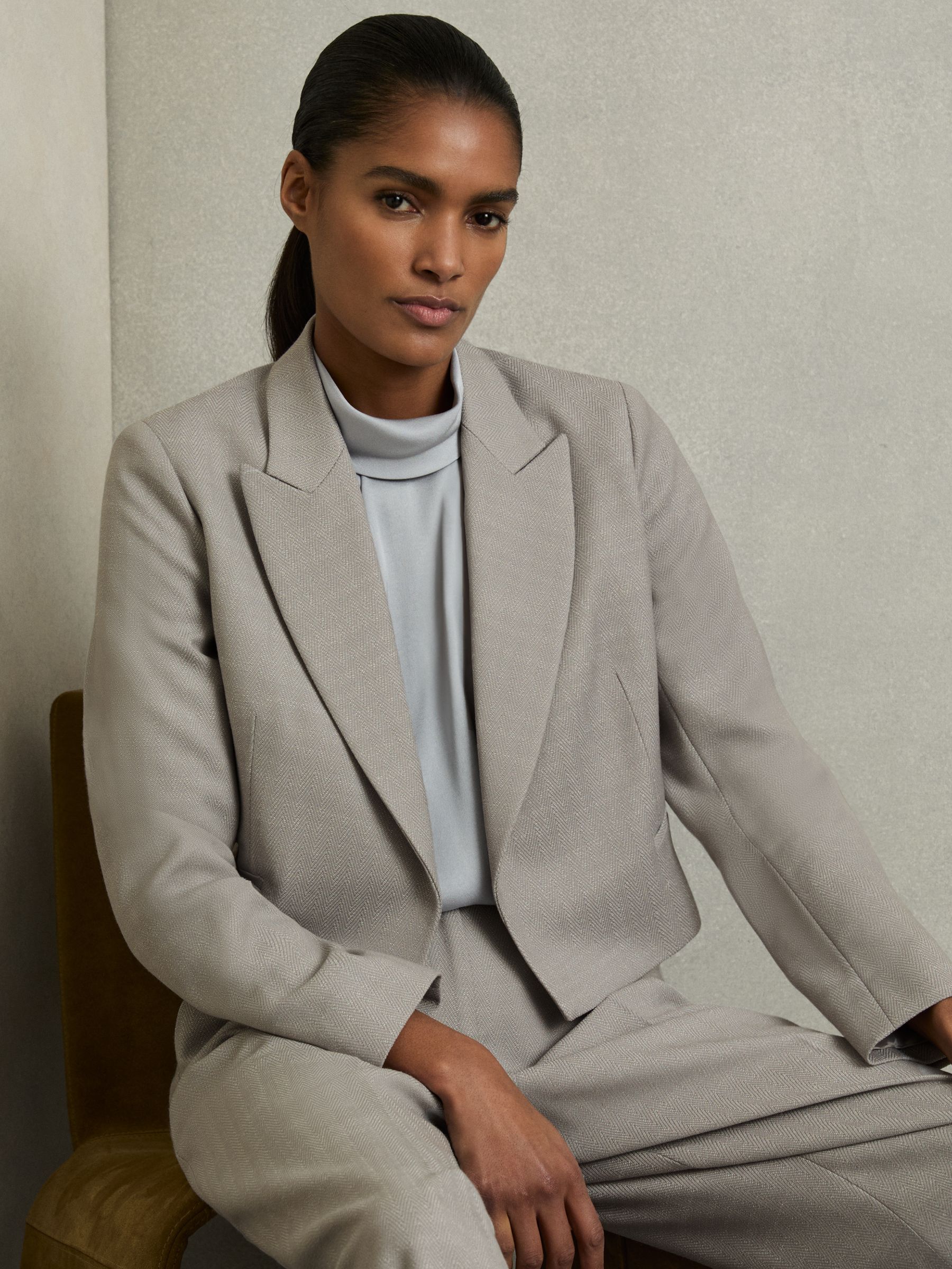 Double-Breasted Cropped Wool-Blend Blazer in Grey