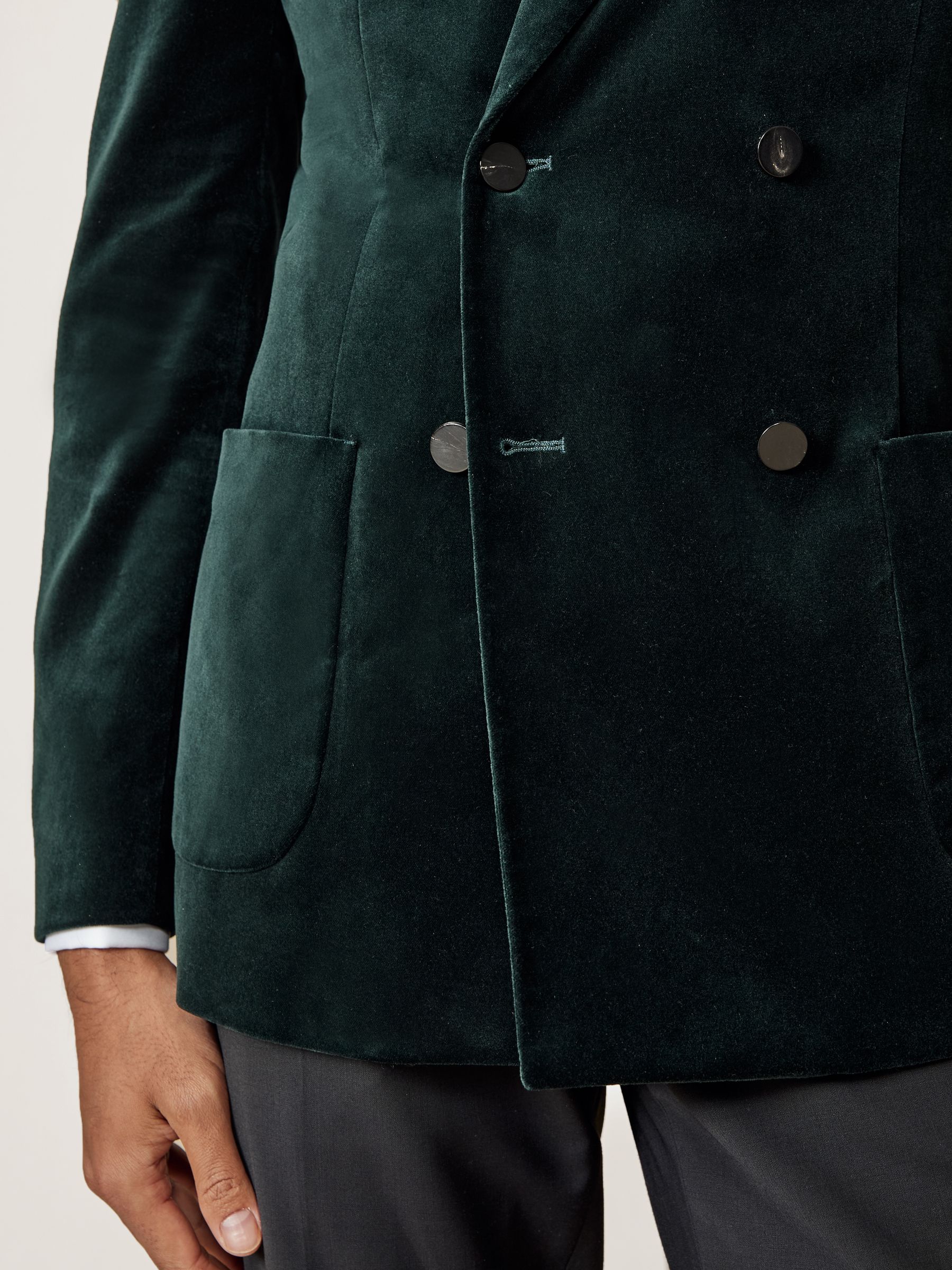 Double-Breasted Velvet Blazer Regular-Fit in Emerald Green