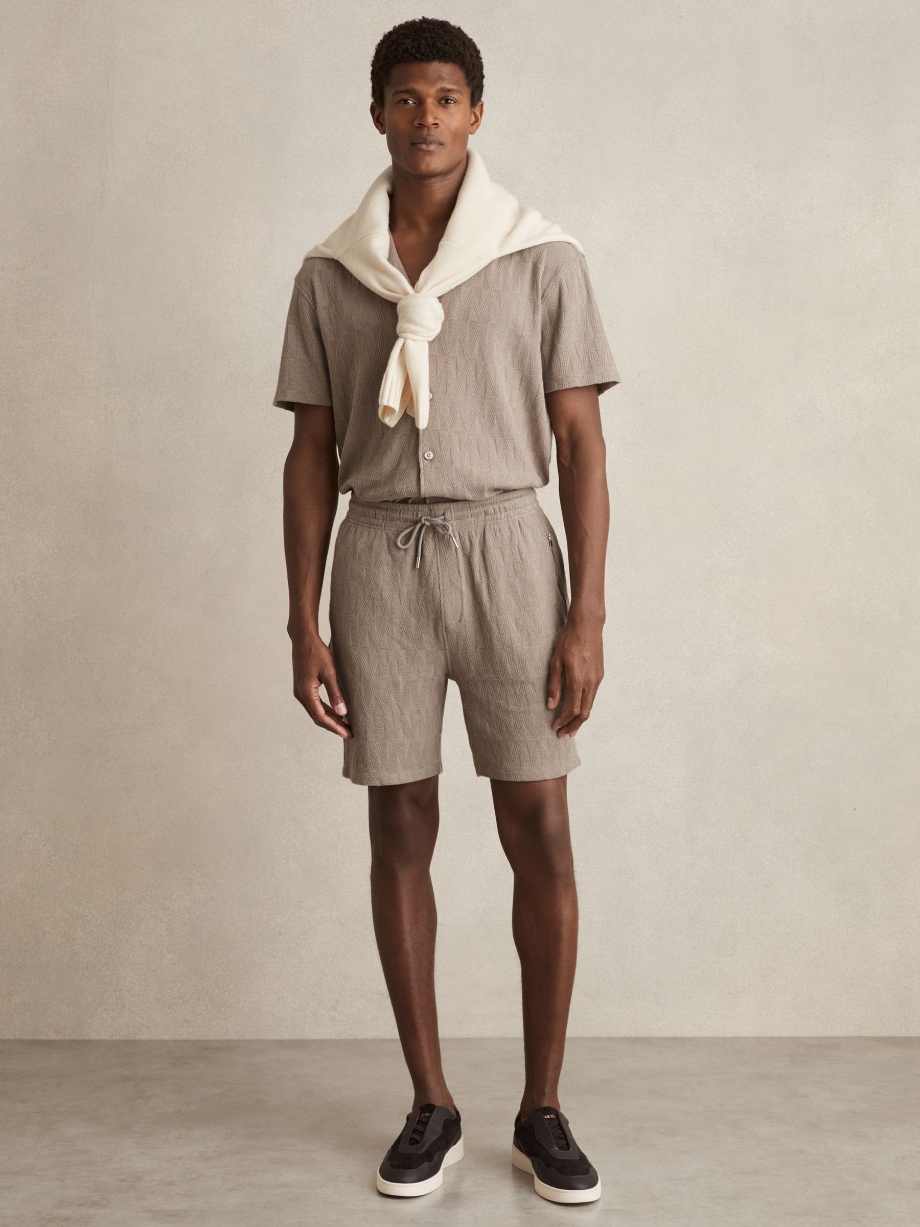 Cotton Textured Drawstring Shorts in Mink Brown