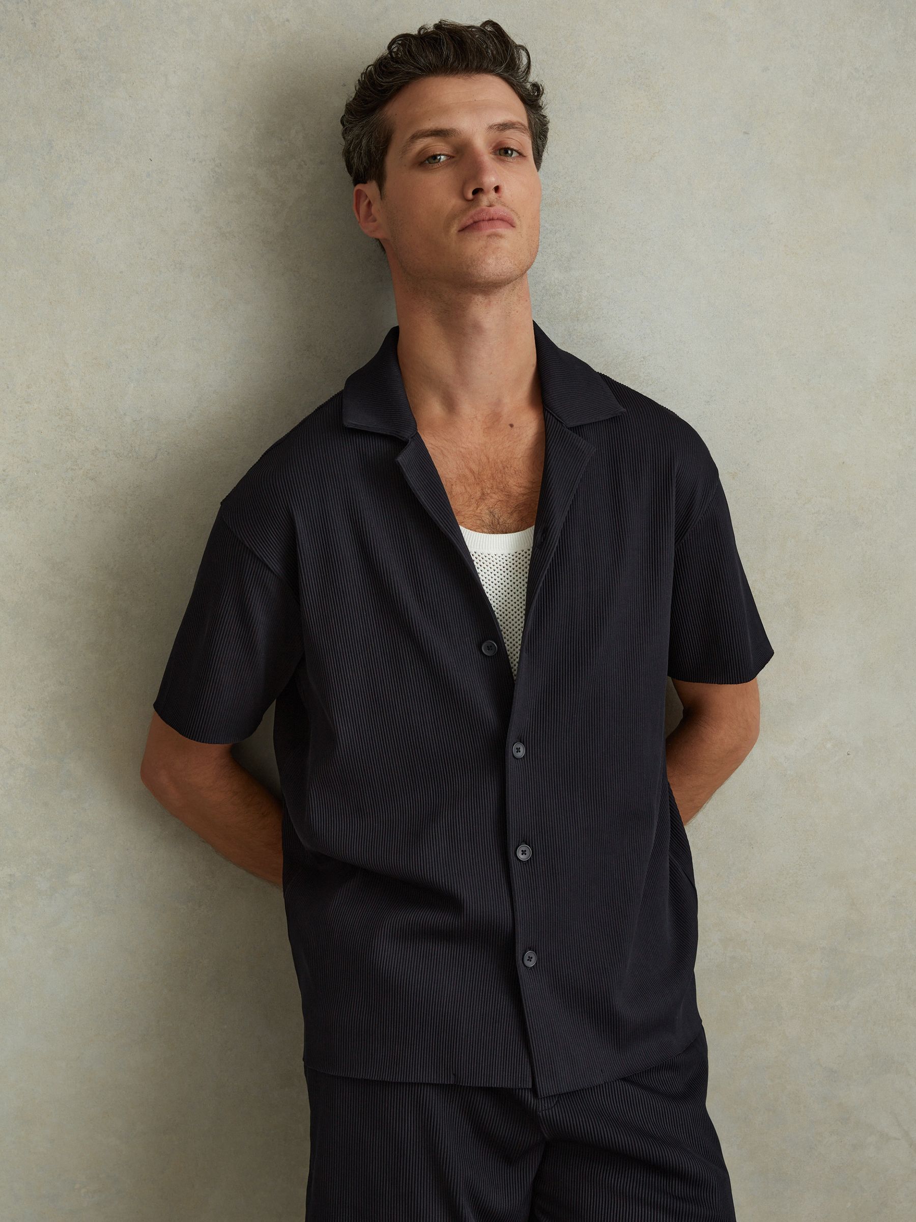 Ribbed Cuban Collar Shirt in Navy