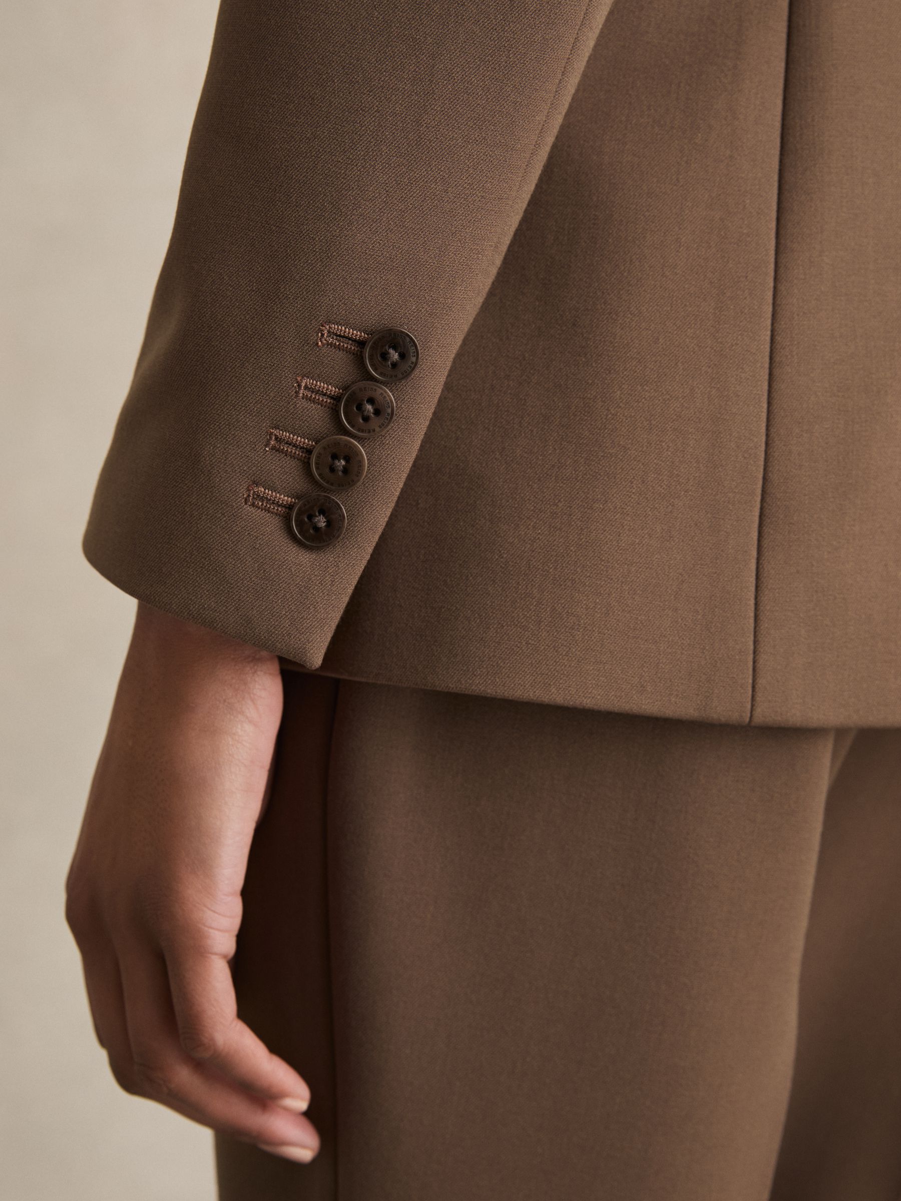 Tailored Single Breasted Suit Blazer in Mink Neutral