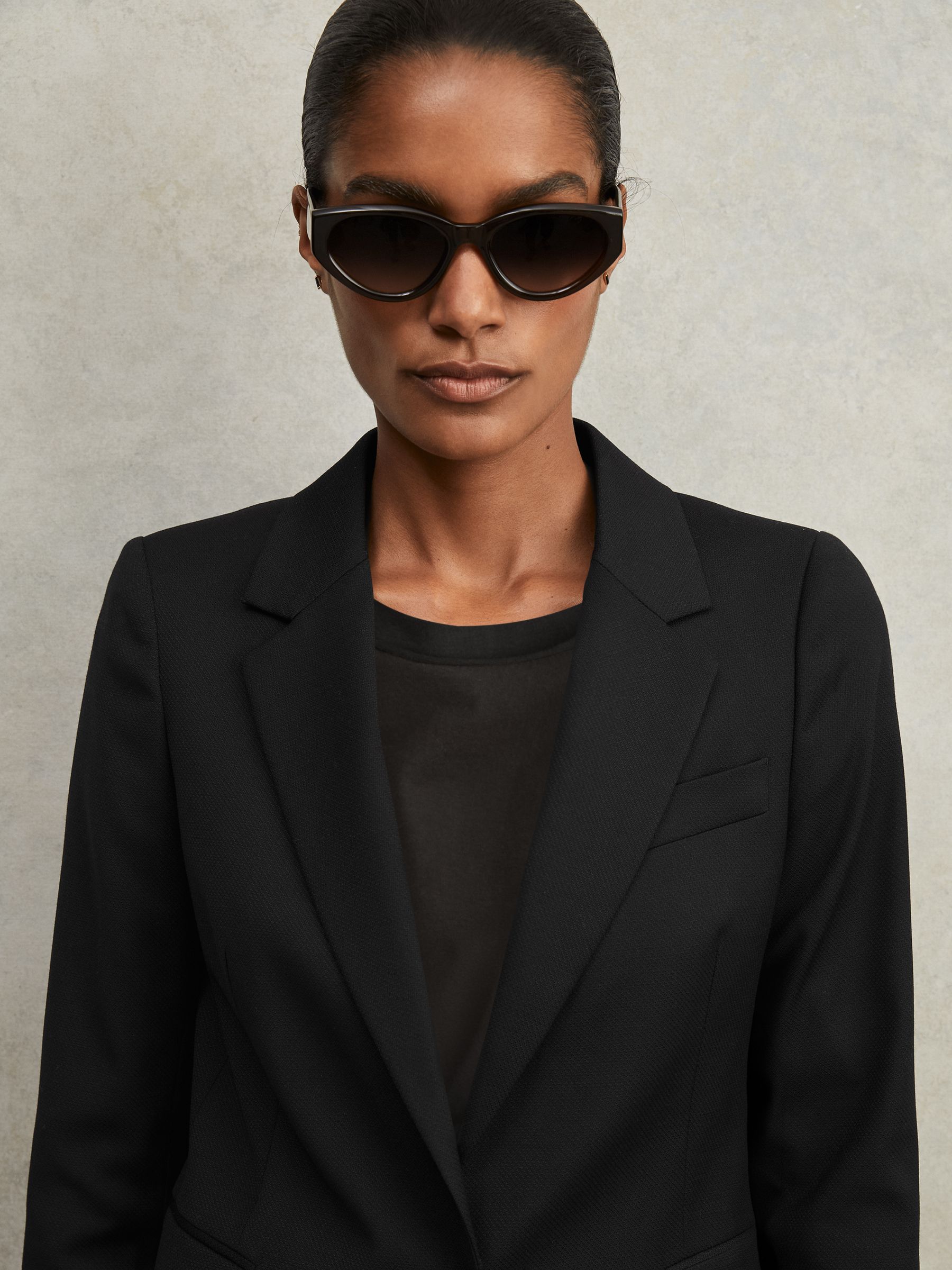 Single Breasted Suit Blazer in Black