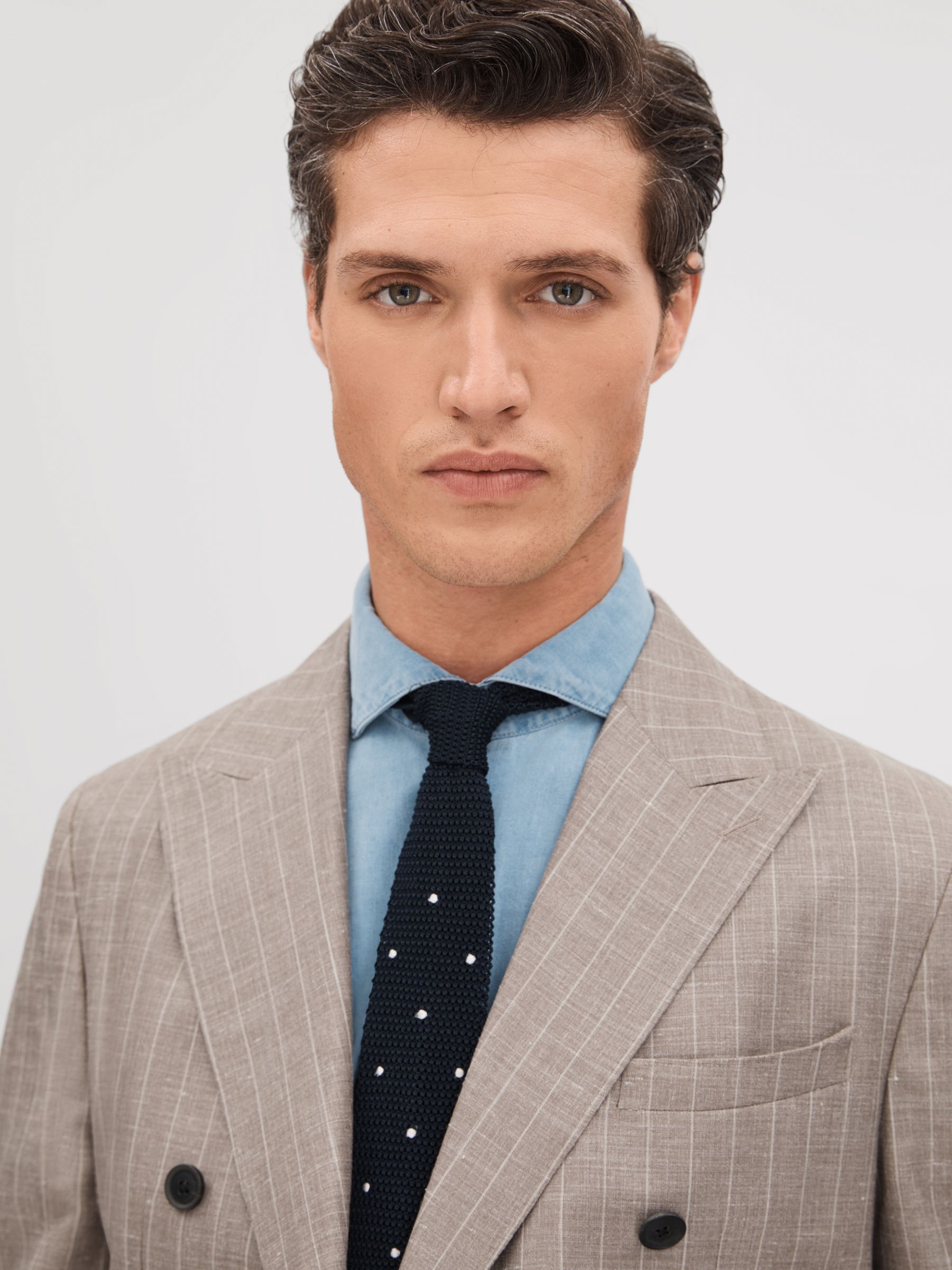 Slim Fit Wool-Silk-Linen Double Breasted Blazer in Mocha