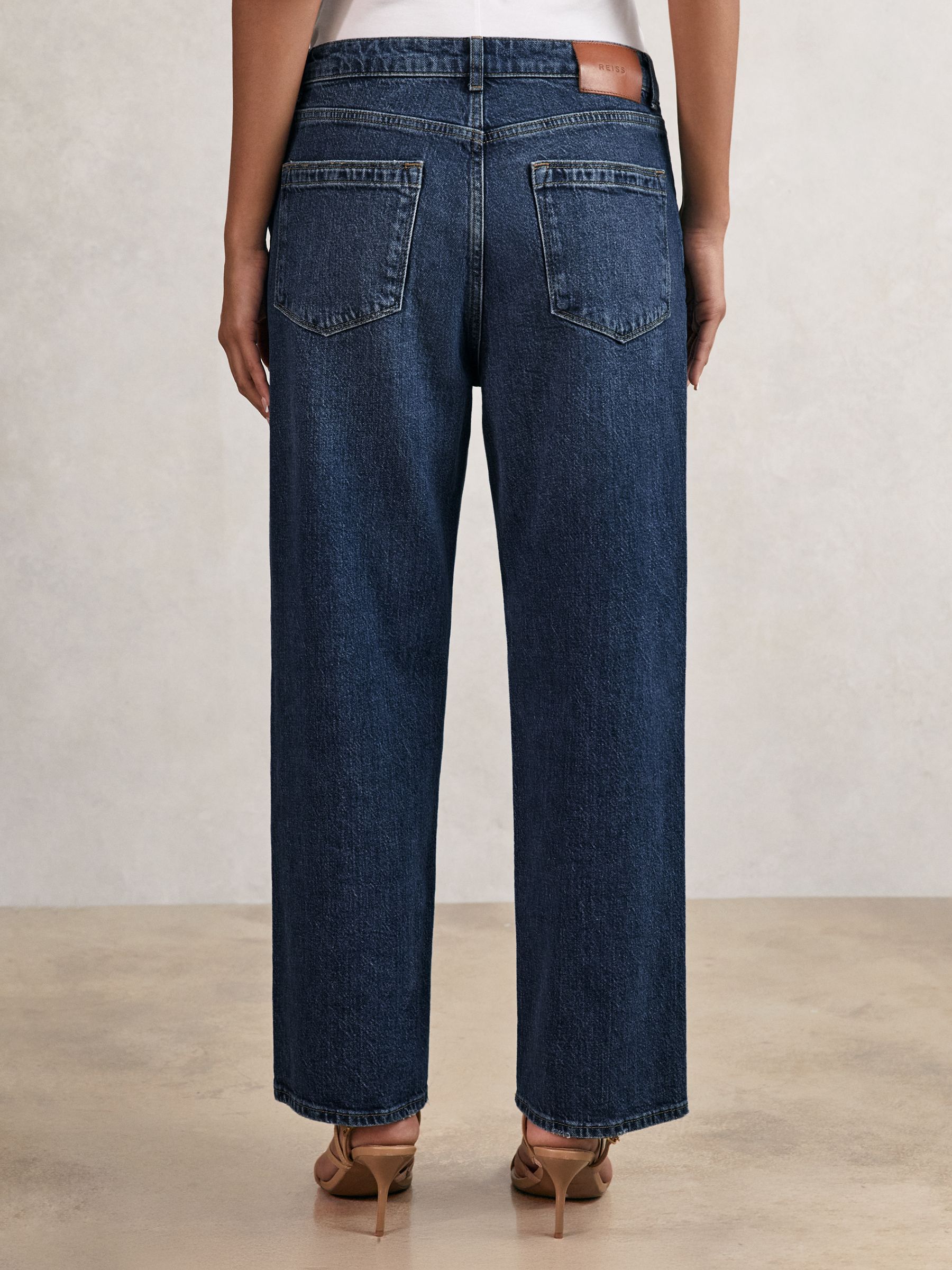 Mid-Rise Straight-Leg Jeans in Mid Blue