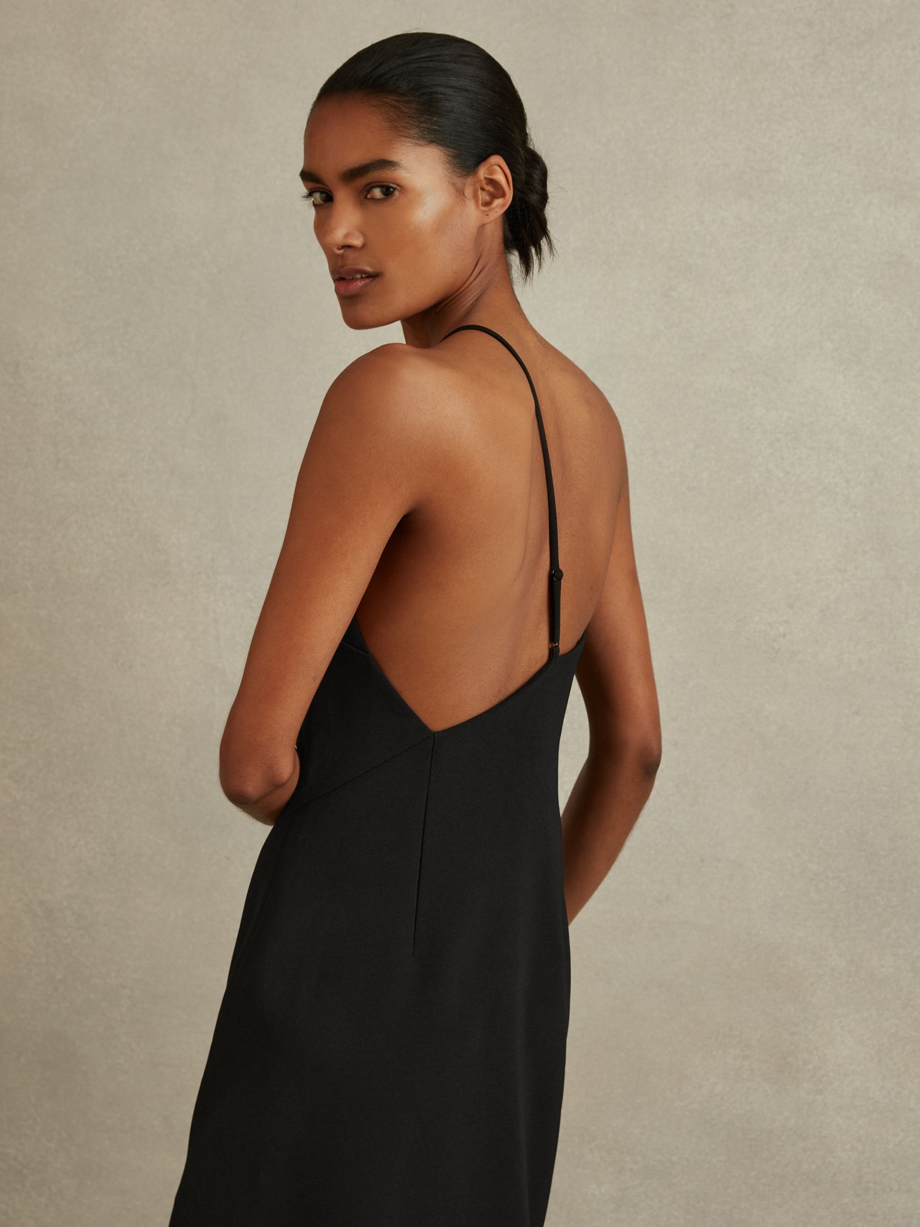 One-Shoulder Bodycon Dress in Black