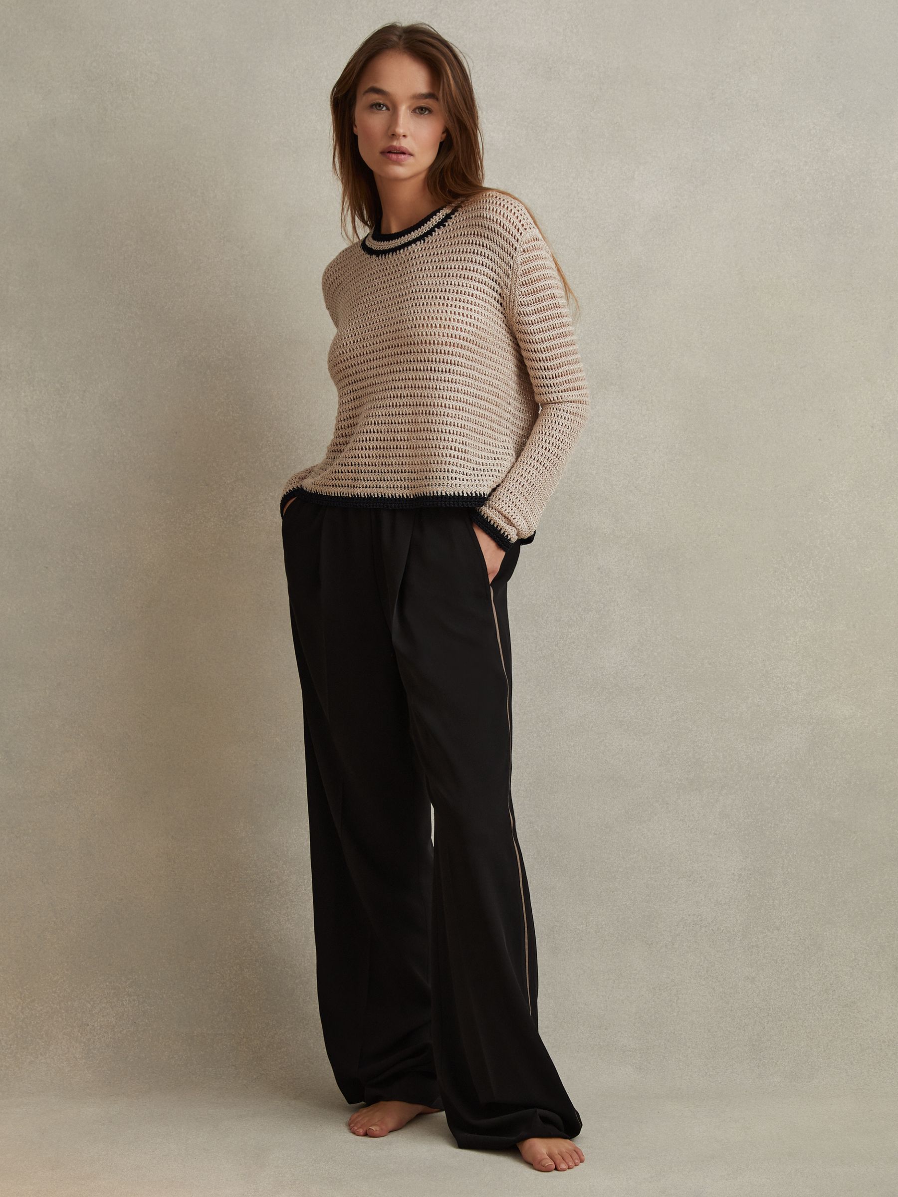 Petite Elasticated Side Stripe Wide Leg Trousers in Black