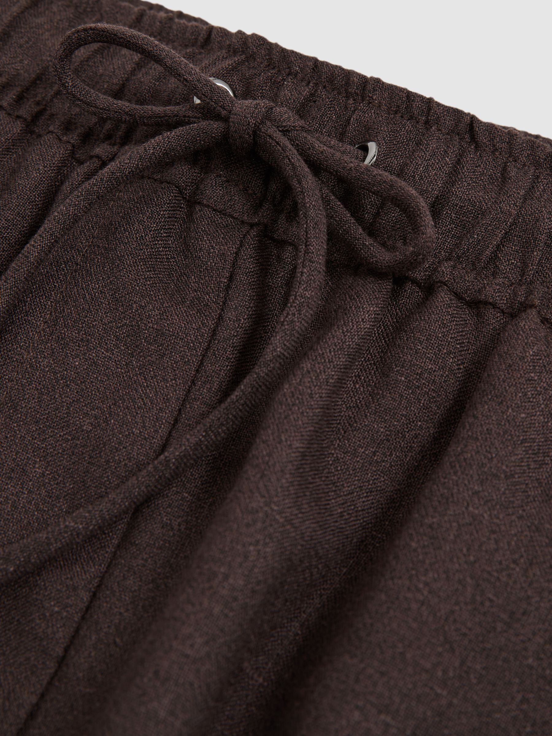 Linen-Blend Wide-Leg Trousers in Chocolate Brown