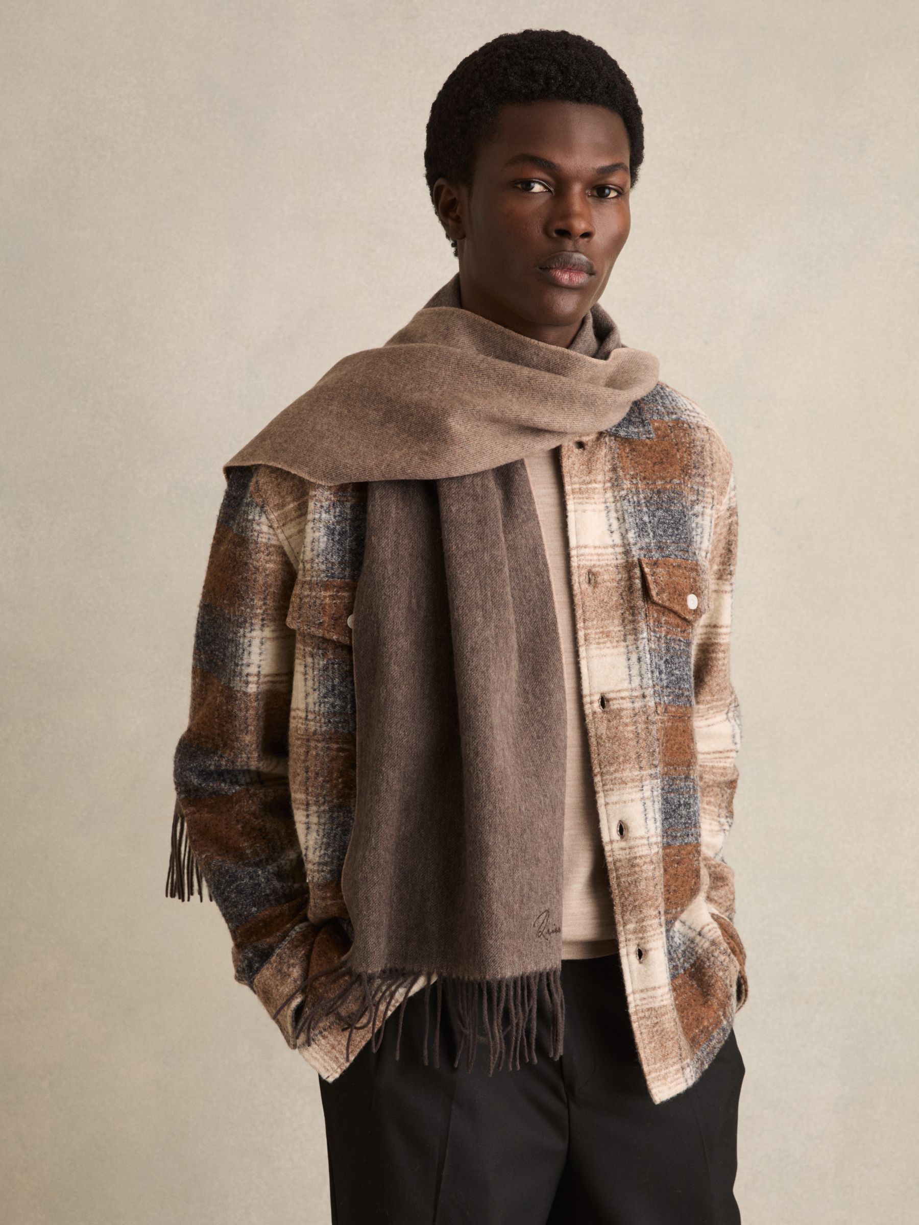 Wool and Cashmere Scarf in Taupe