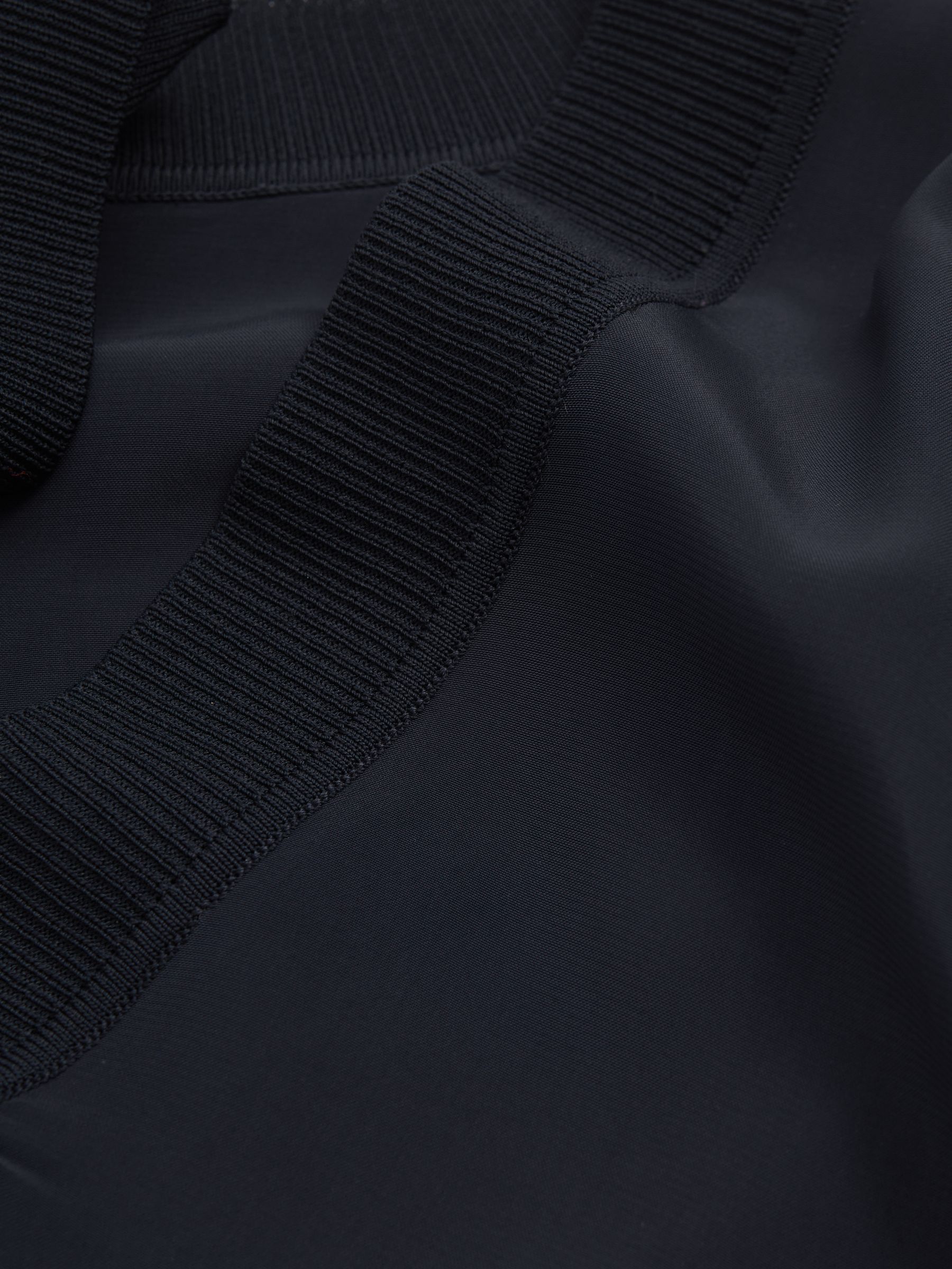 Relaxed High-Low V-Neck Top in Navy