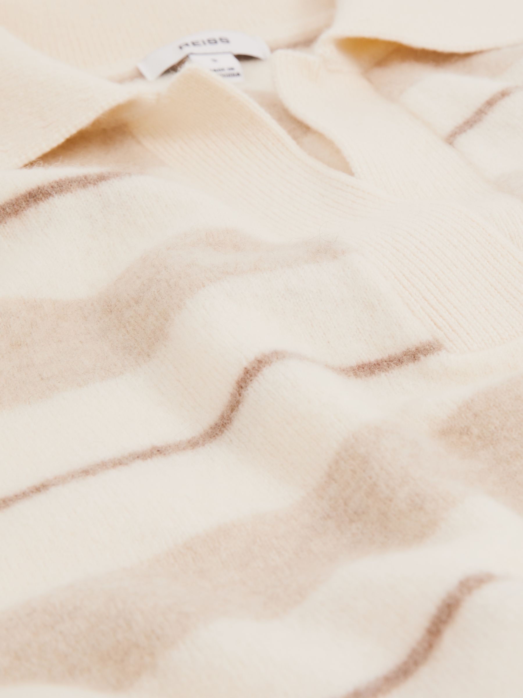 Wool-Cashmere Stripe Open-Collar Jumper in Neutral