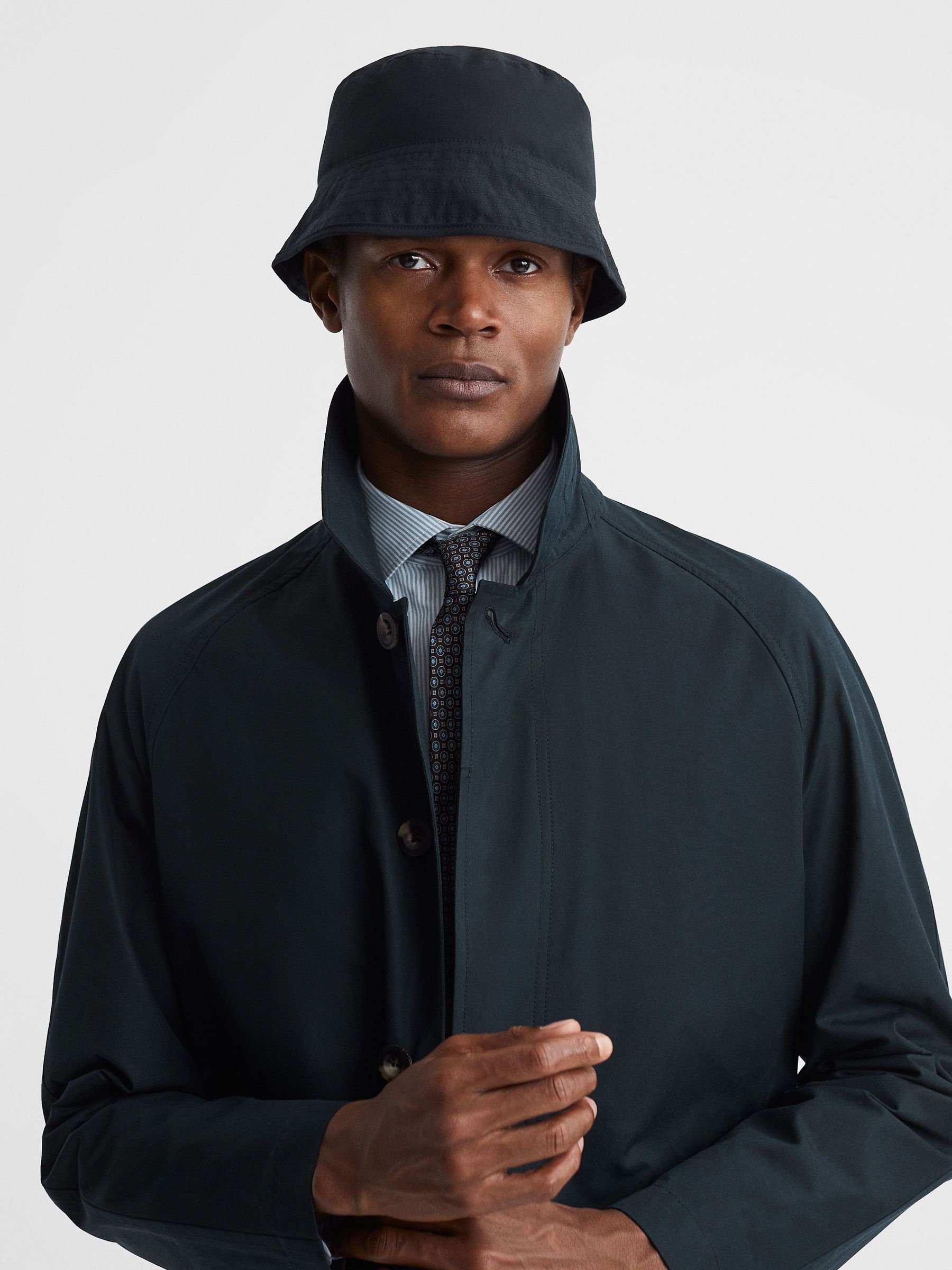 Private Bucket Hat in Navy