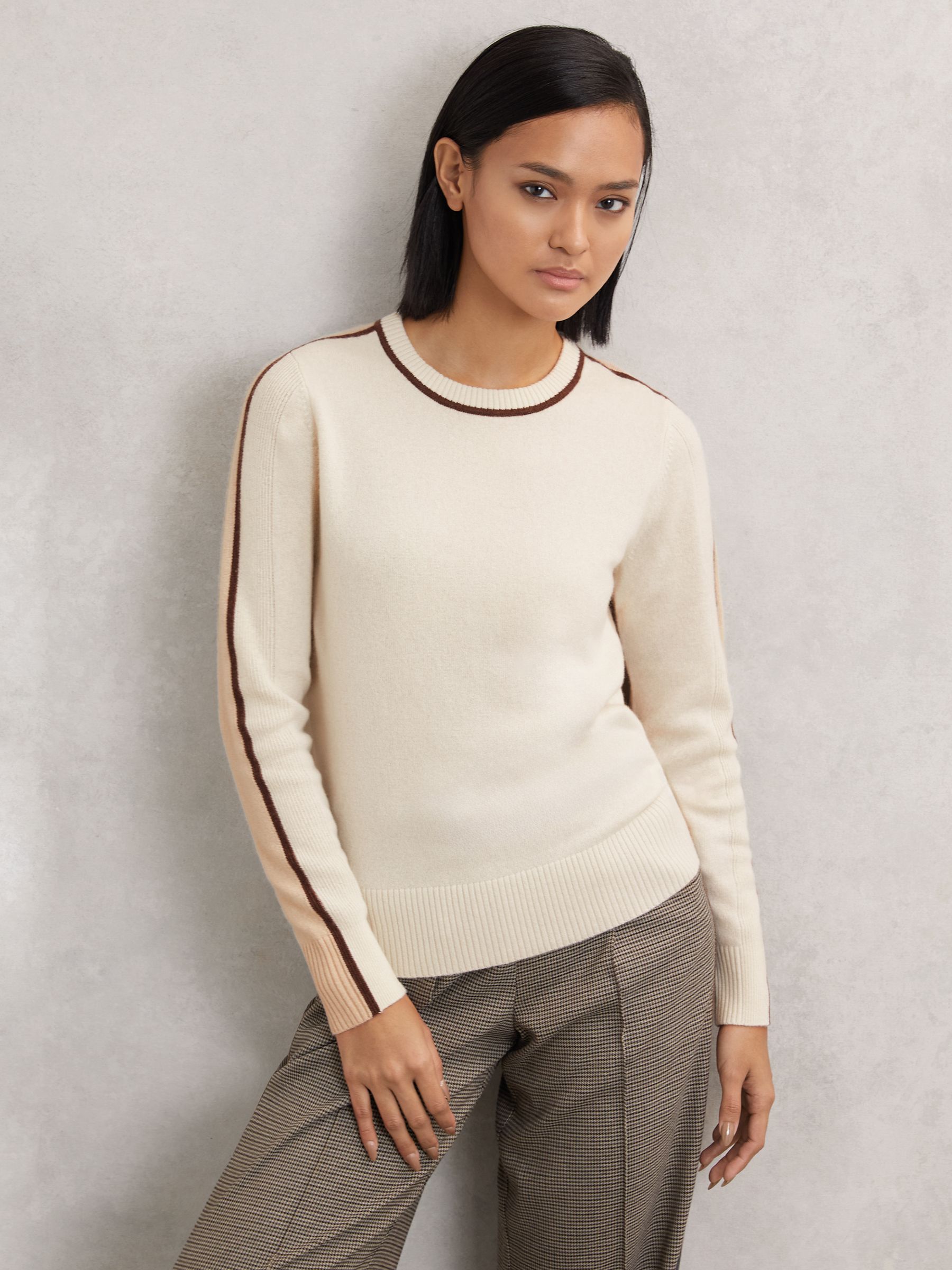 Wool-Blend Colour-Block Jumper With Cashmere in Cream/Neutral