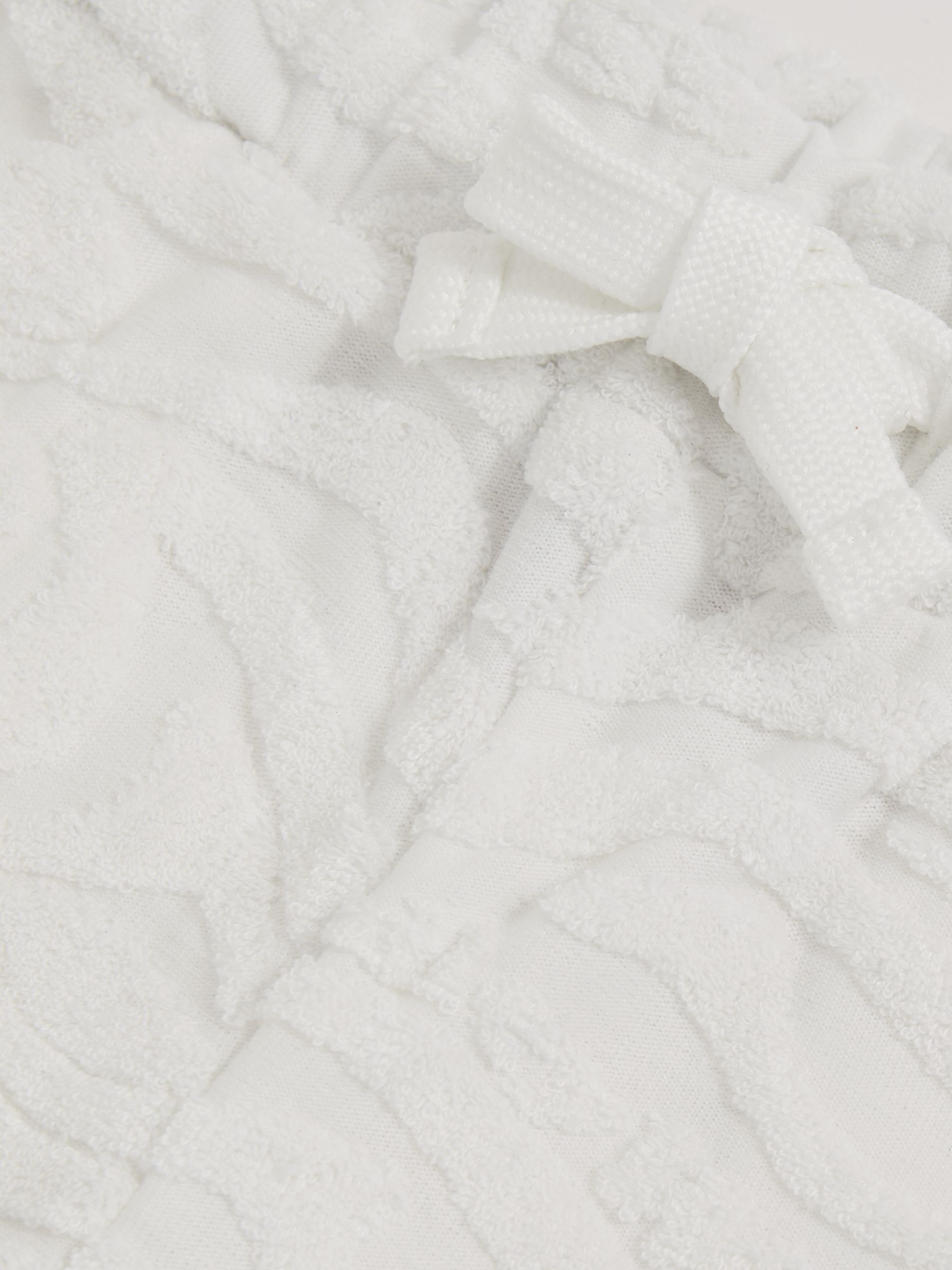 9-13 yrs SmileyWorld | Reiss Wave Texture Shorts in White