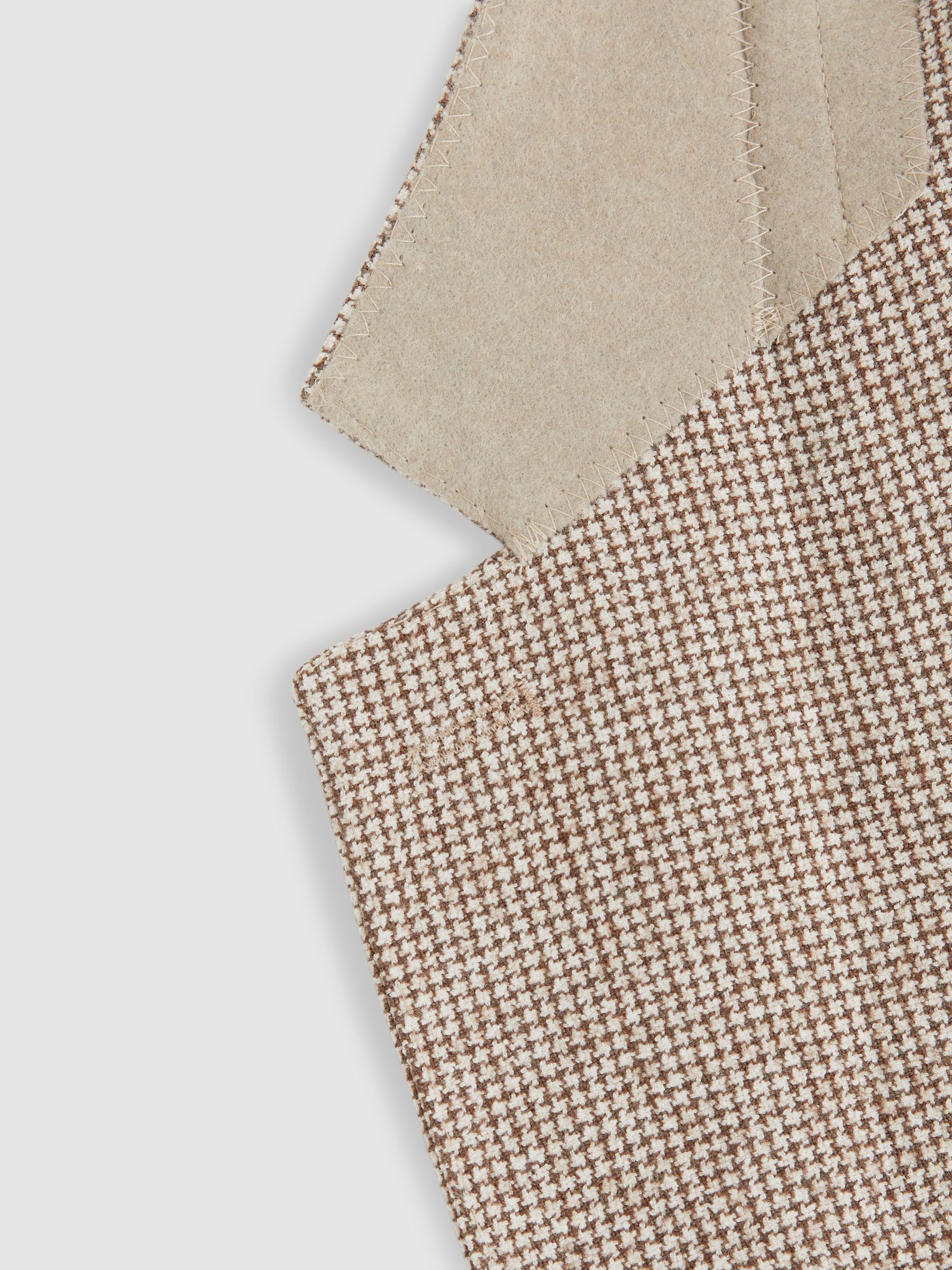 Single-Breasted Blazer with Wool in Puppytooth Check in Taupe/Off White