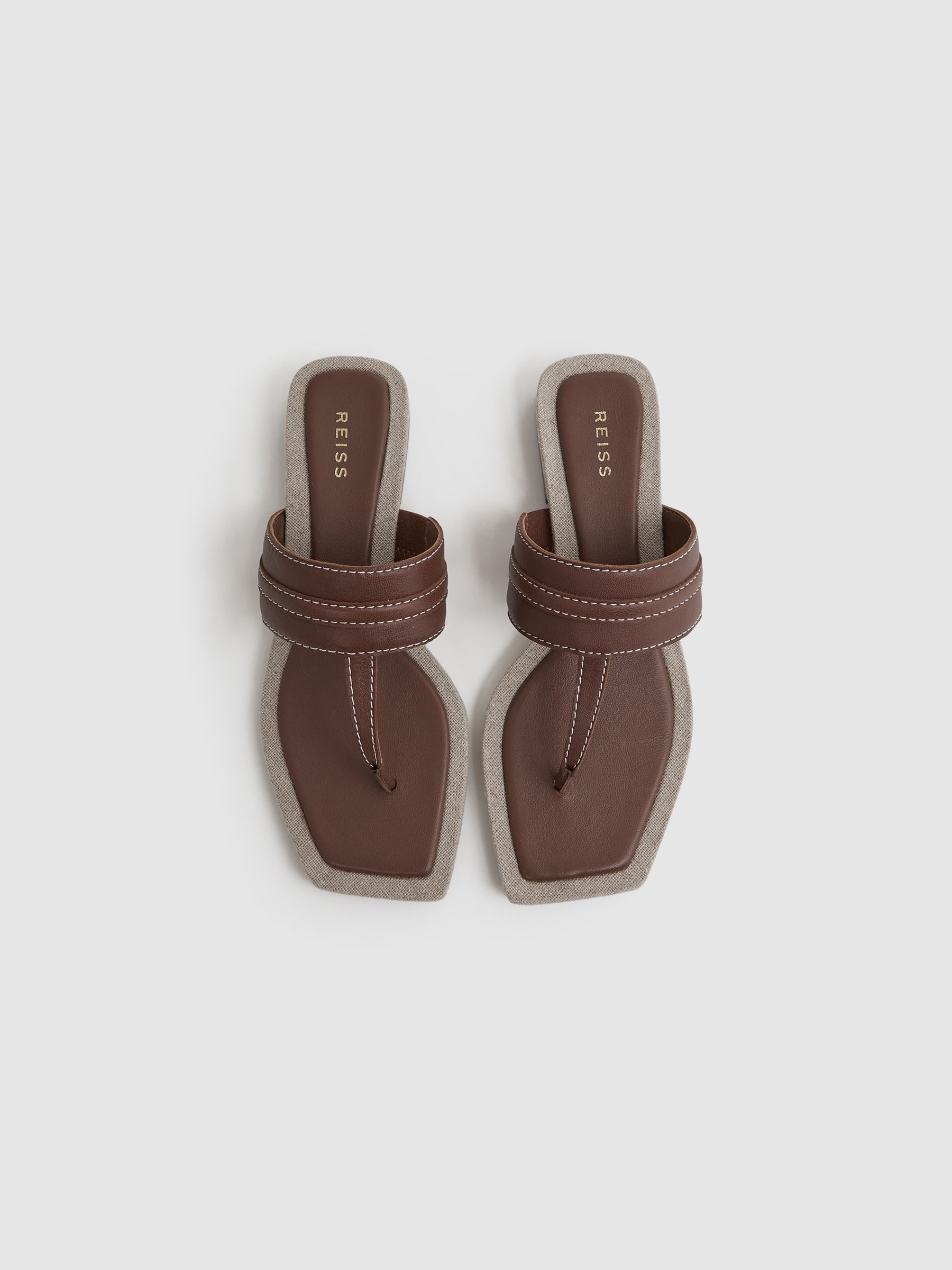 Leather Strap Thong Sandals in Tan