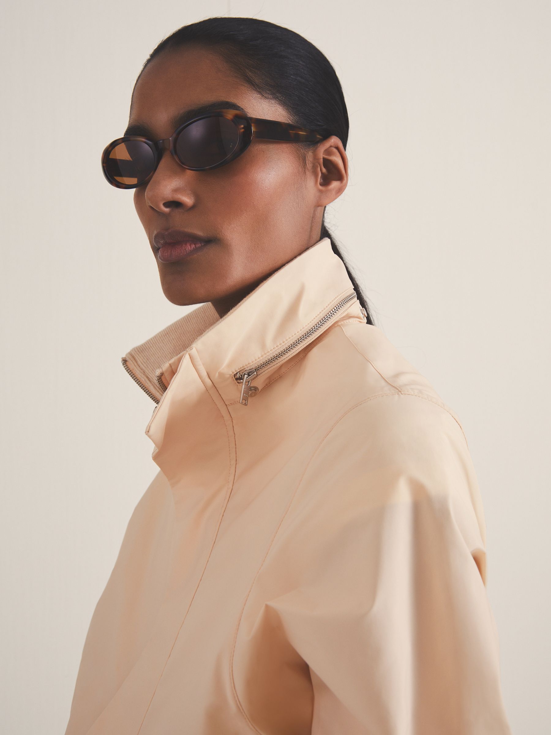 Reiss | Les 100 Ciels Technical Jacket in Neutral