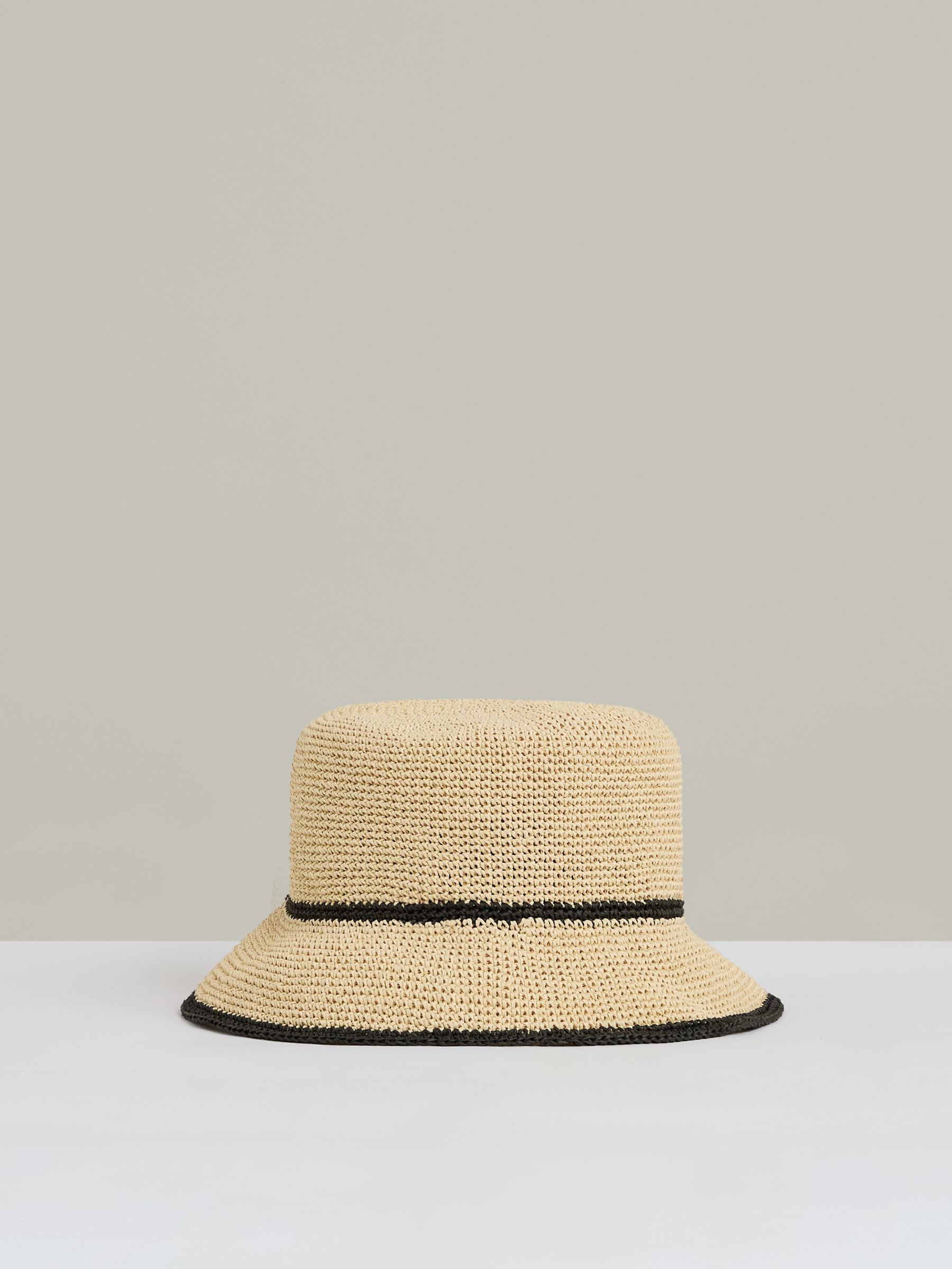 Tipped Straw Bucket Hat in Natural
