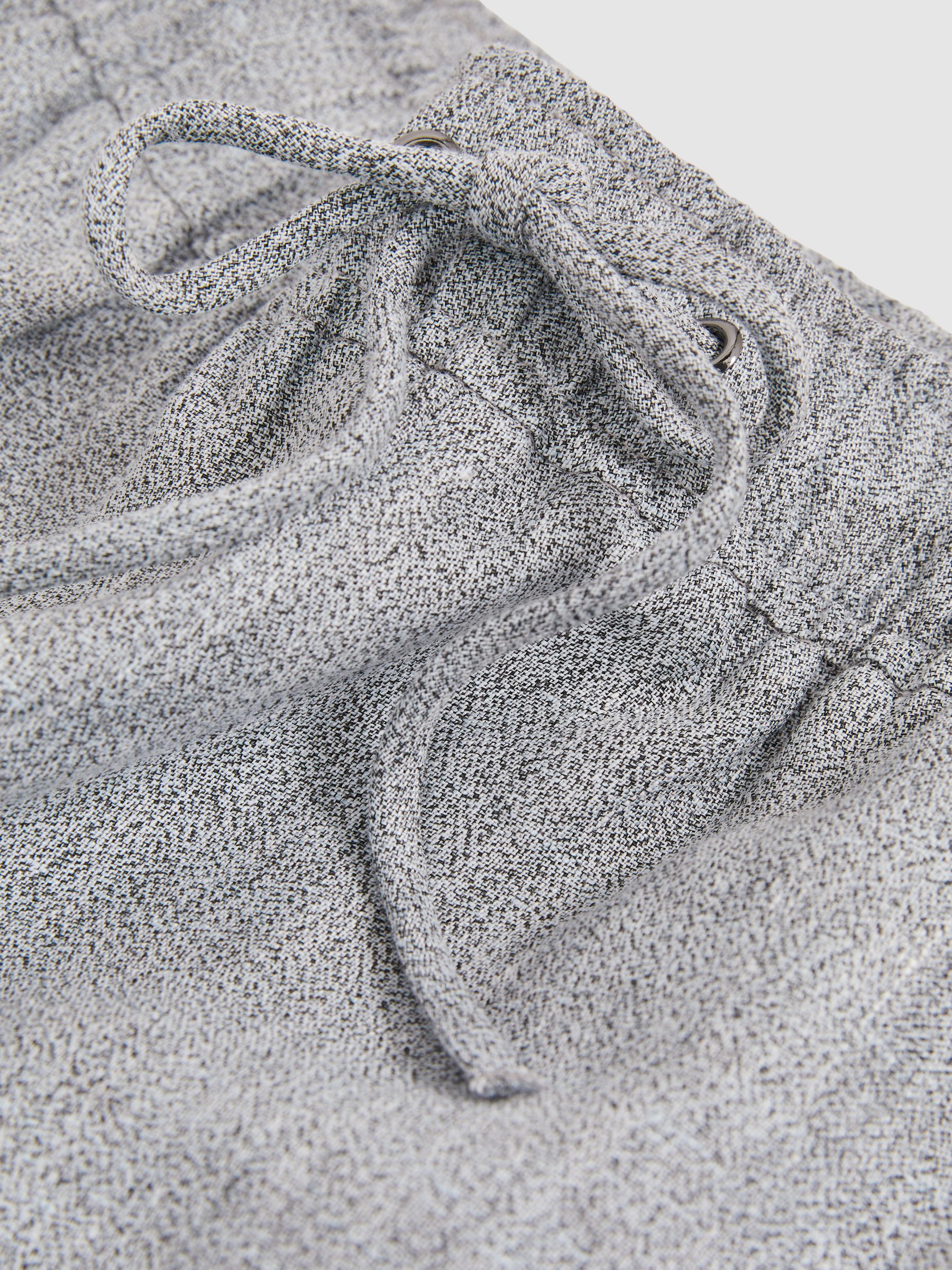 Linen-Blend Drawstring Shorts in Blue