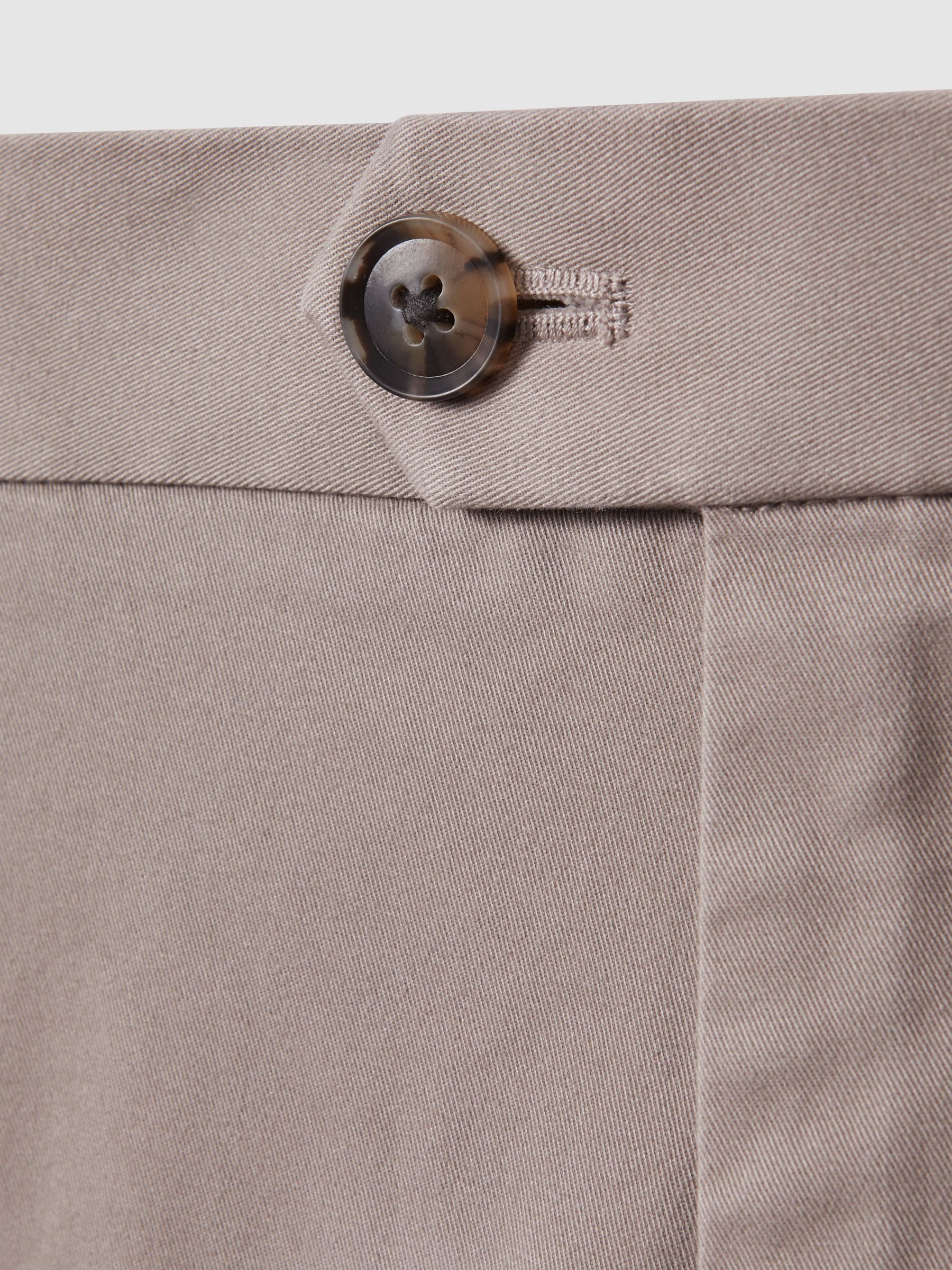 Cotton Chino Shorts with Stretch in Mushroom Brown