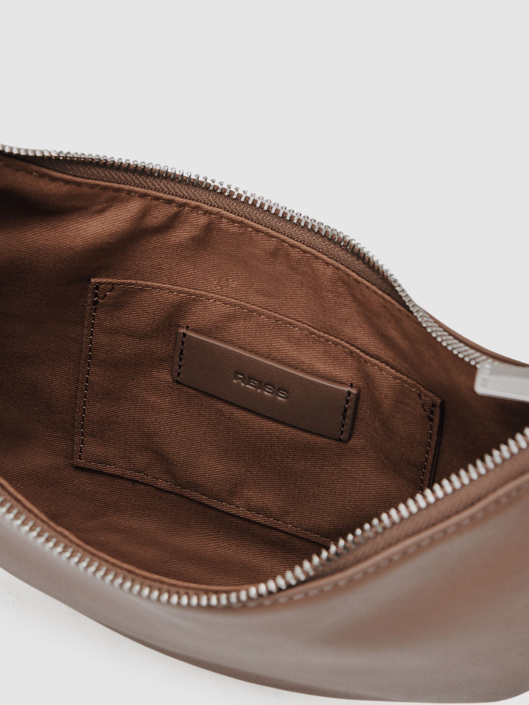 Leather Rope Strap Shoulder Bag in Neutral