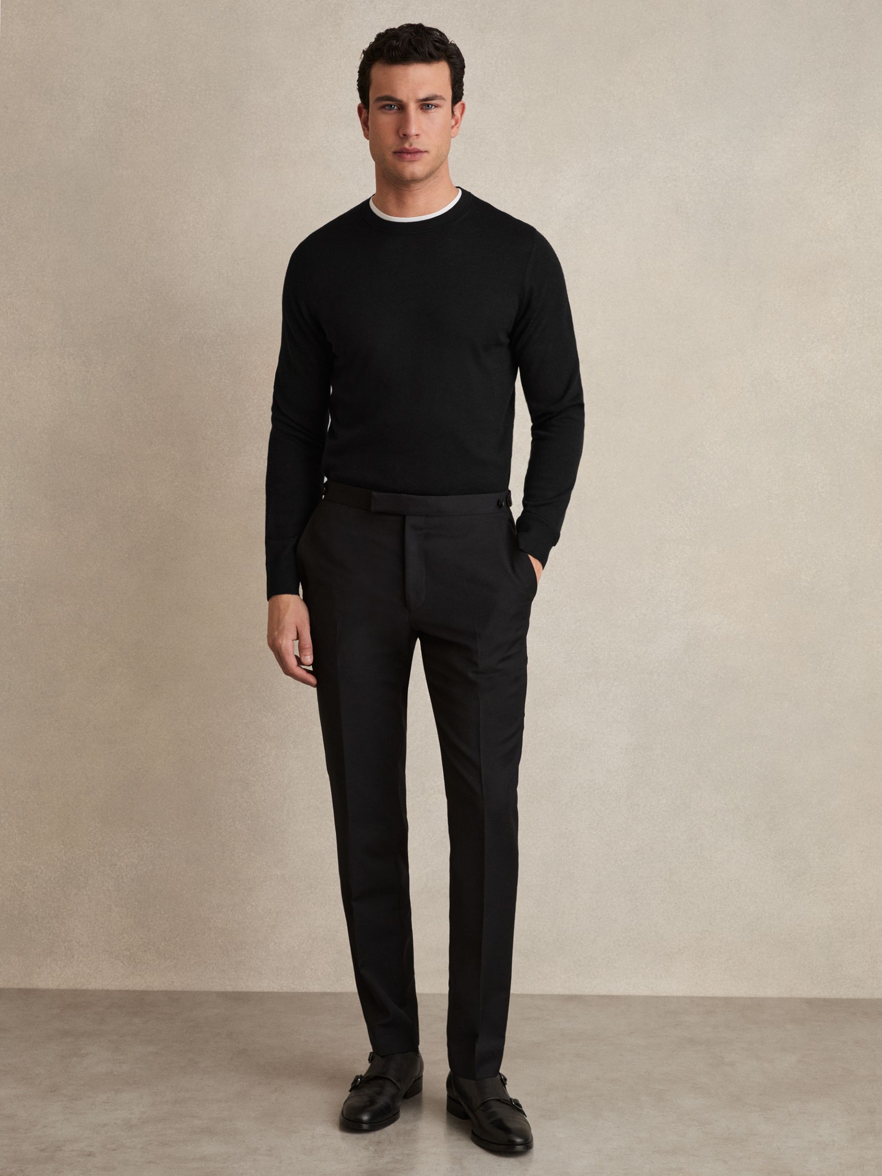 Merino Wool Crew Neck Jumper in Black